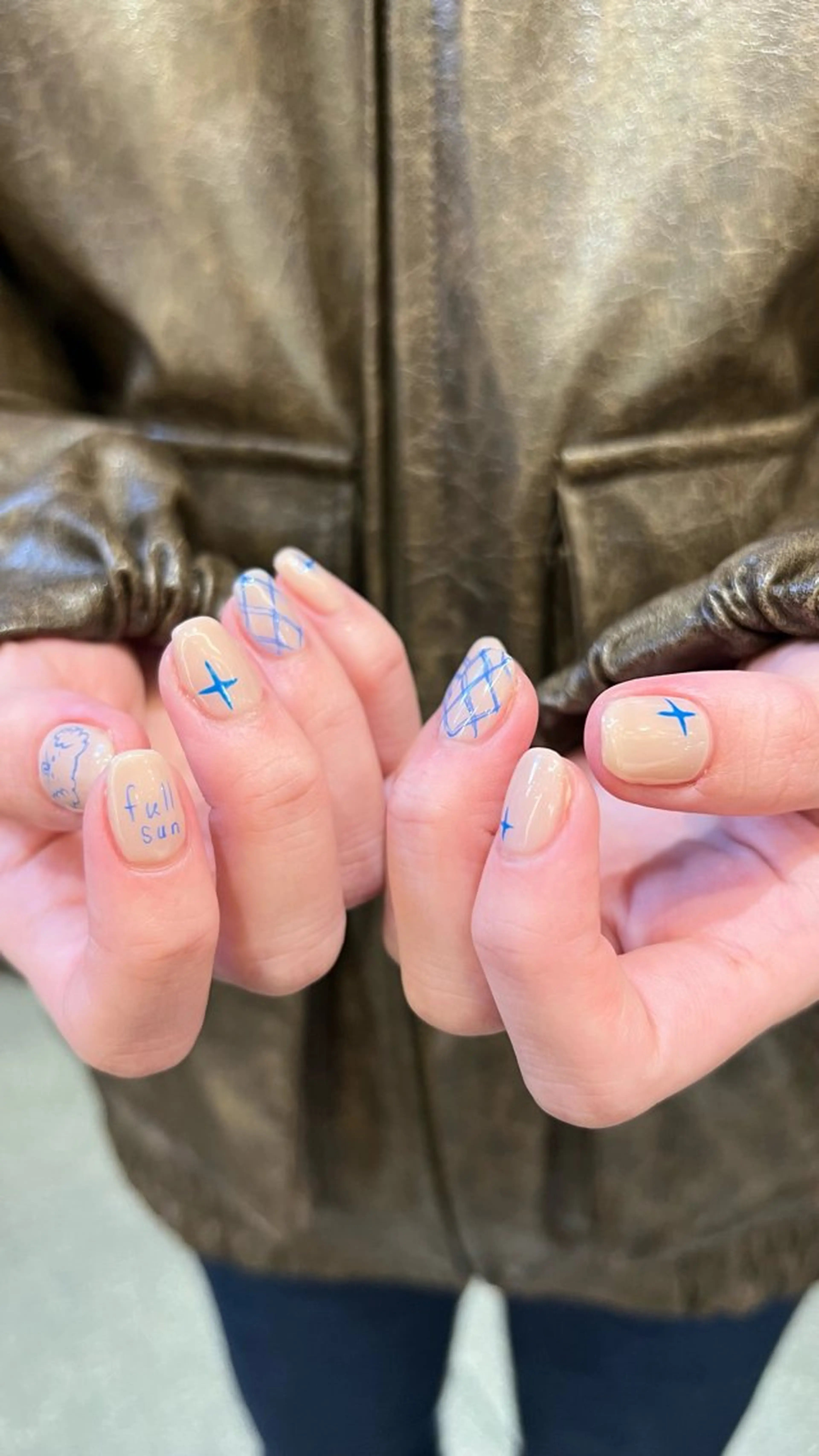 ネイル ブルー ハンドネイル オシャレデザイン 🧺🪽/SHUNOのヘアスタイル