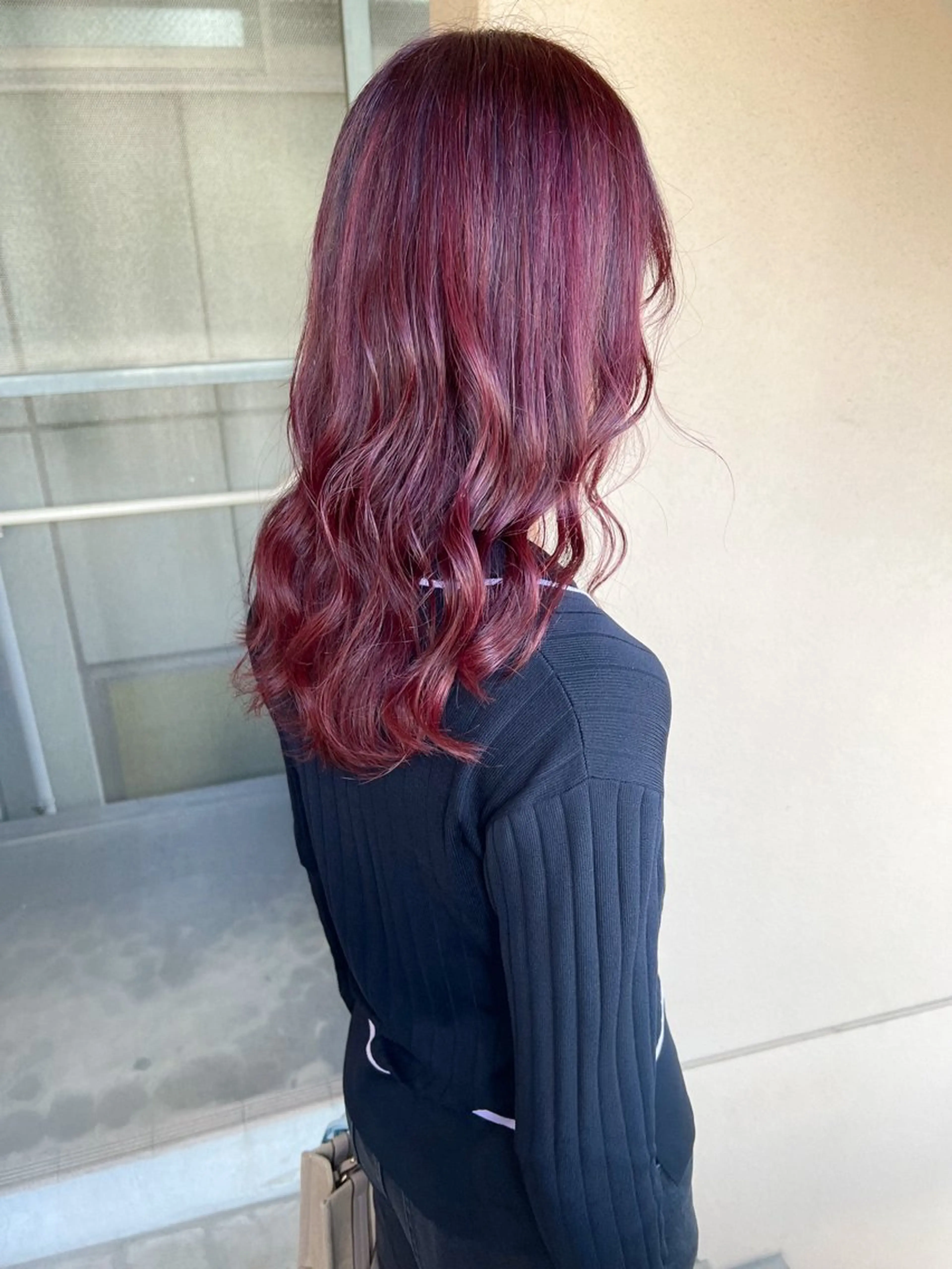 ミディアム カラー ブリーチ ブリーチなしカラー レッドカラー カット ヘアカラー トリートメント カラーパティシエ facce🌼ikoのヘアスタイル