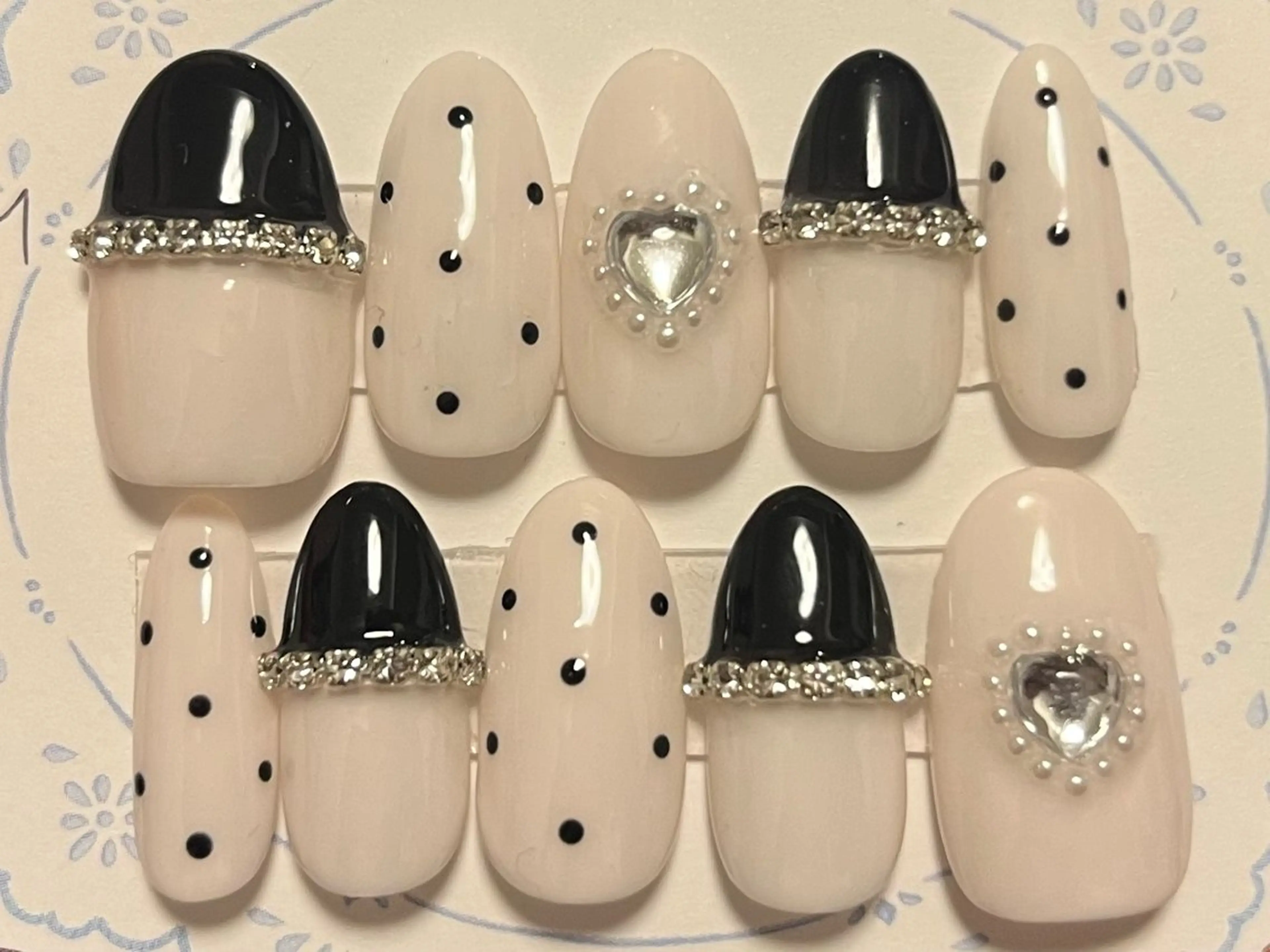 ネイル ハンドネイル nail & eyelash Sympa 新横浜所属・𝓢𝔂𝓶𝓹𝓪 𝓜iwako🐰ᩚのネイルデザイン