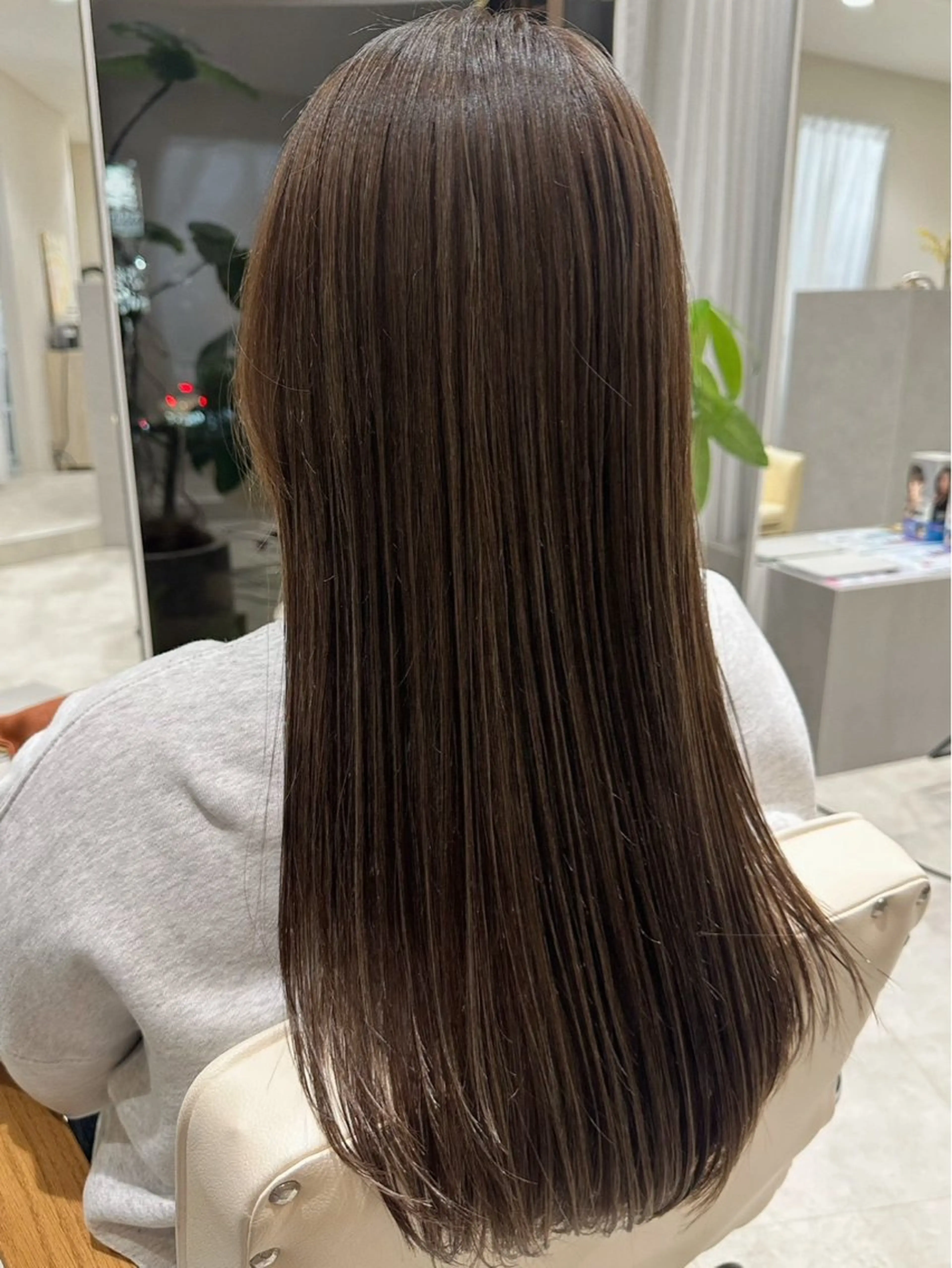 カラー ヘアカラー Stylo所属・吉川 莉央のヘアスタイル