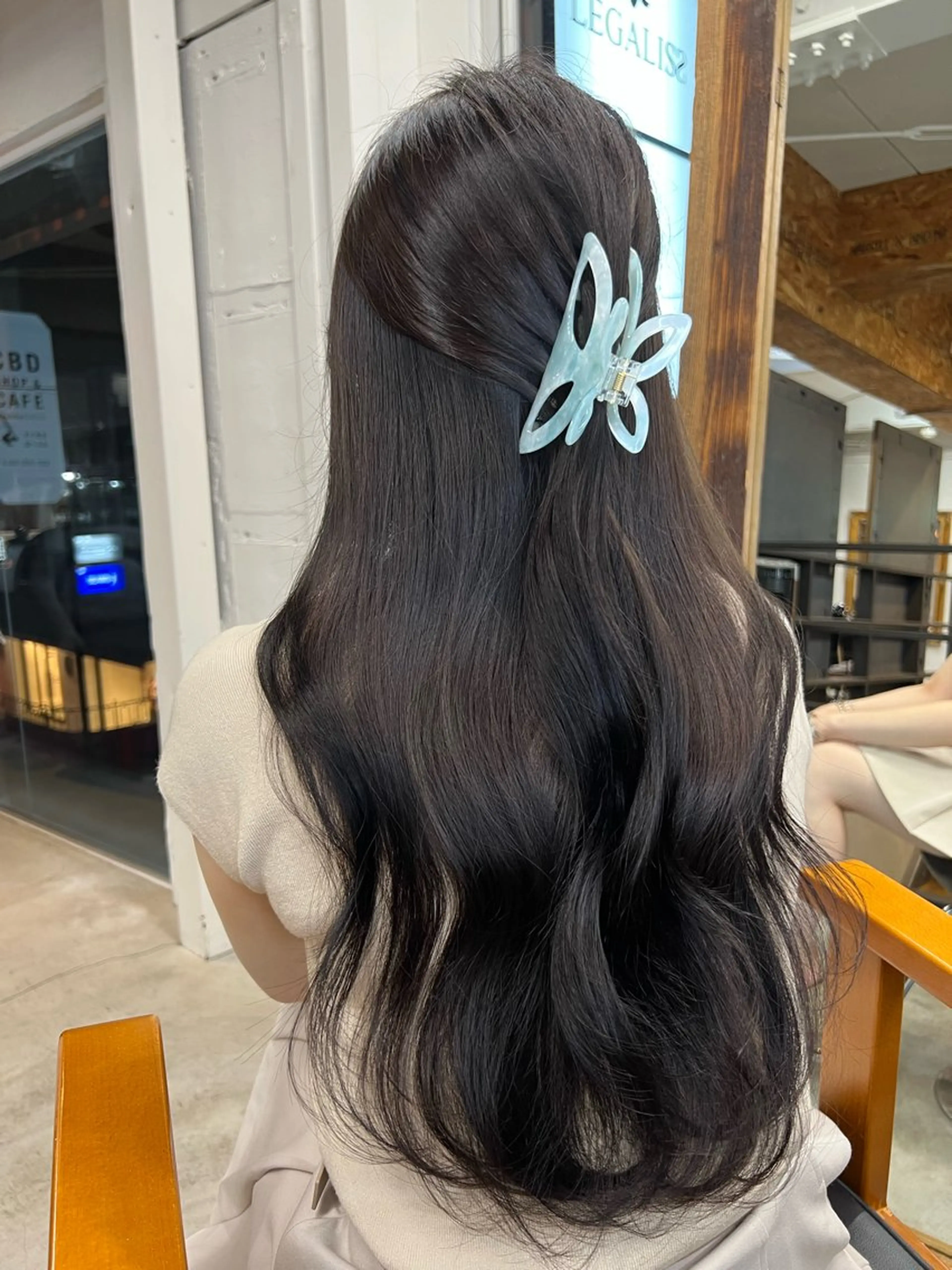 ロング YUI / LbyHOMEのヘアスタイル