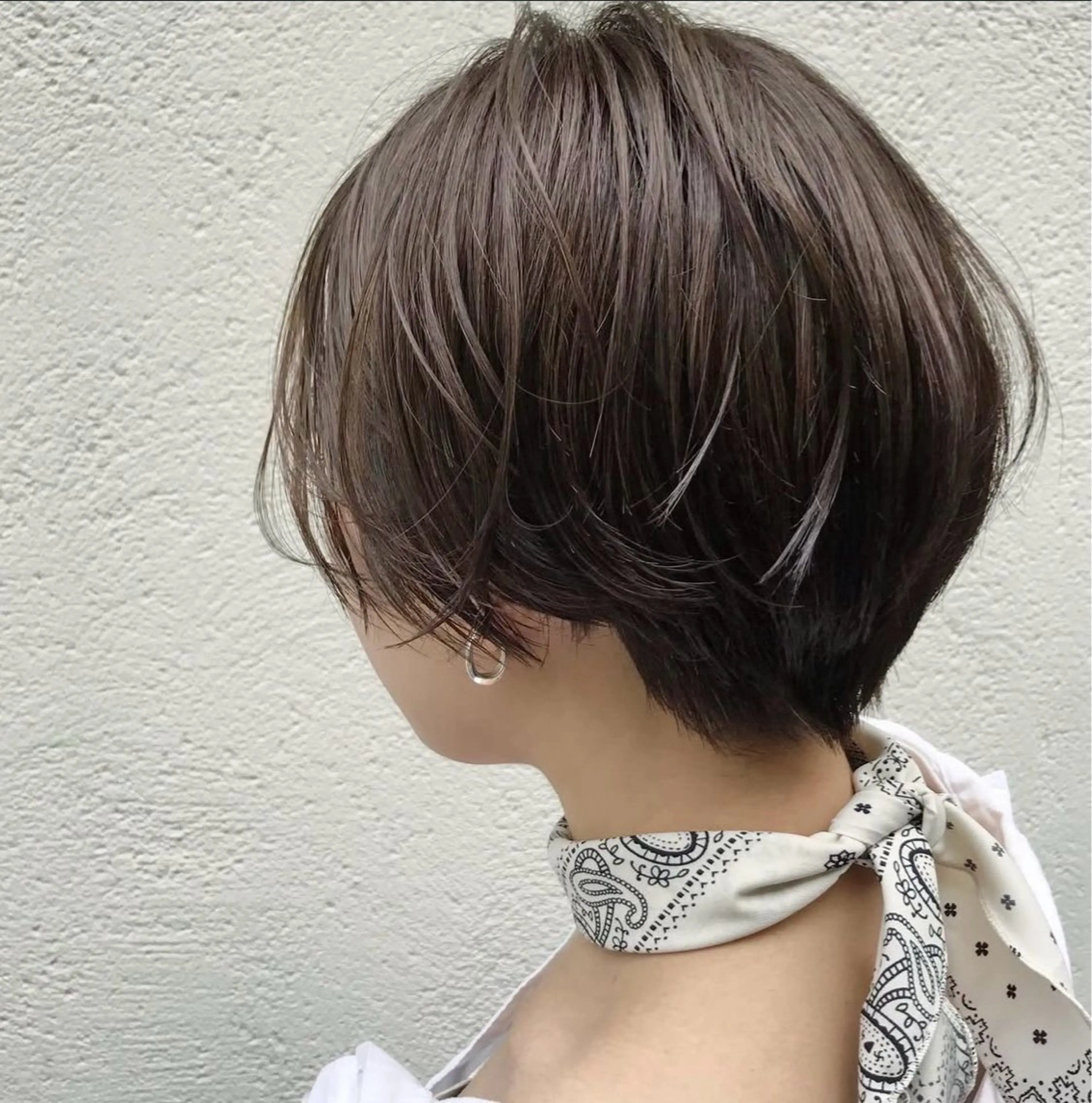 ショート 上田 葵梨のヘアスタイル