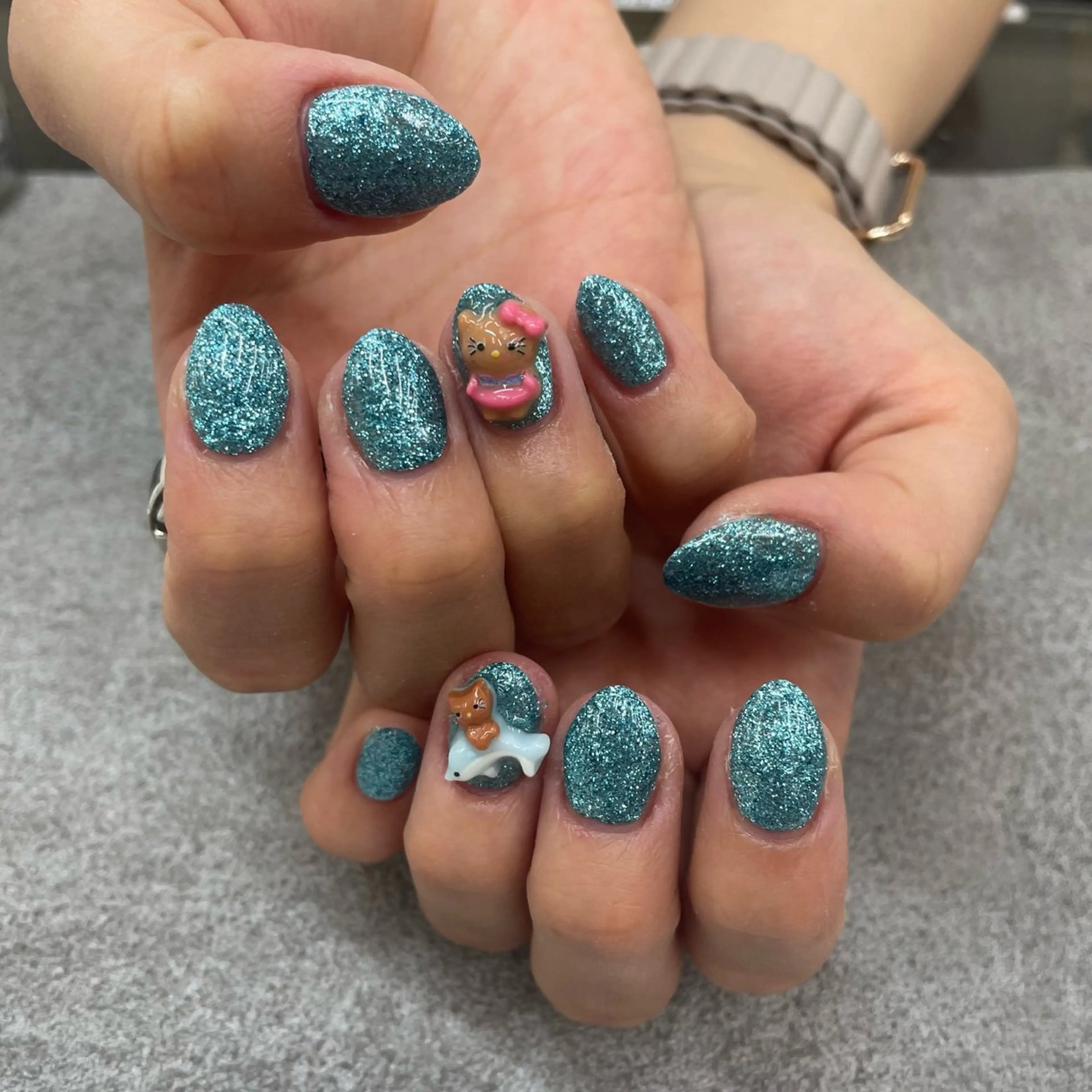 ネイル ラメ(グリッター) 持ち込み ワンカラーネイル MAXKELLY ANNAのネイルデザイン