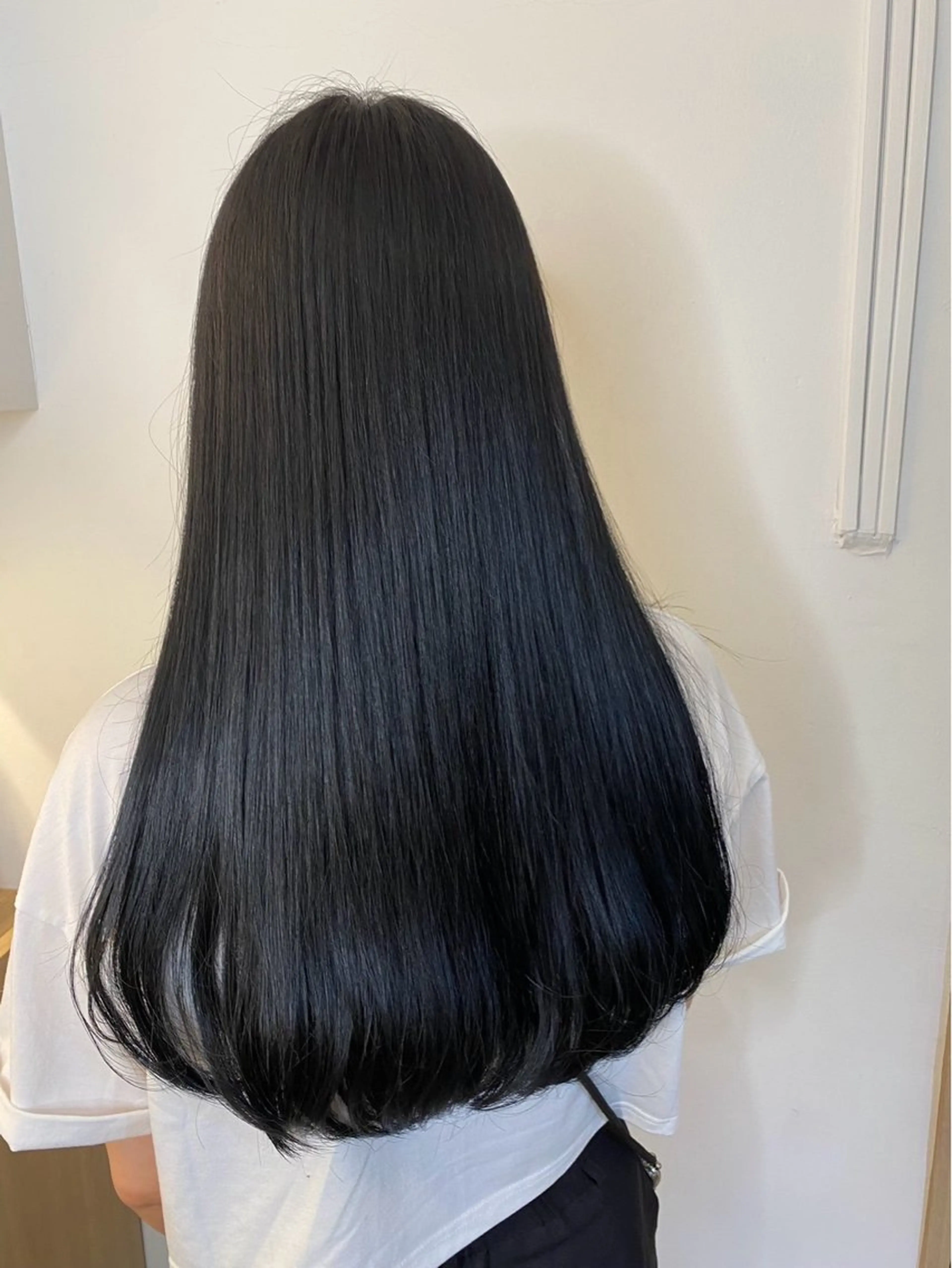 【レディース】🖤カット＋コスメ低温縮毛矯正🖤の写真