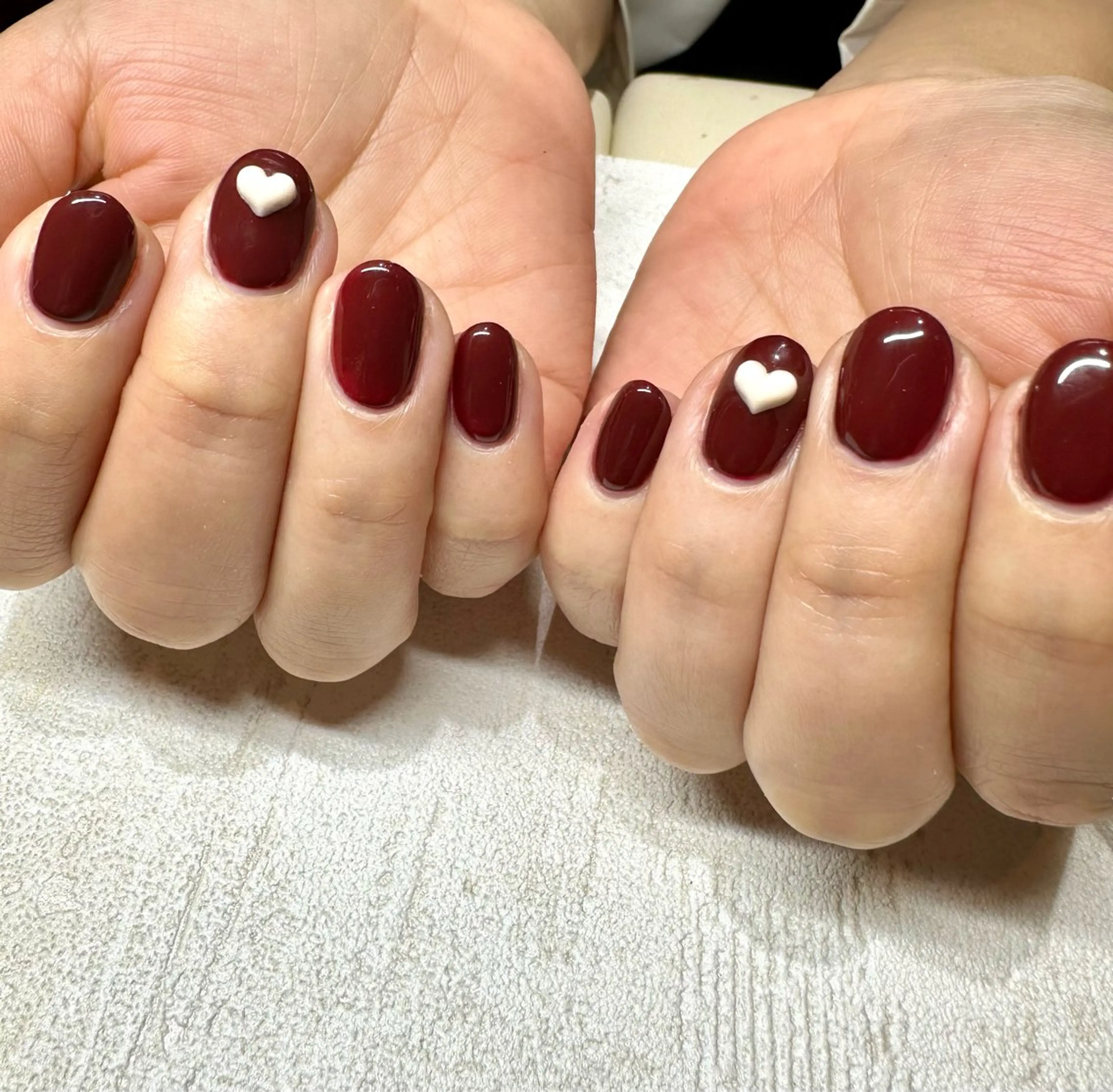 ネイル ハート ストーンネイル ハンドネイル Tanemoto所属・Ueda Rieのネイルデザイン