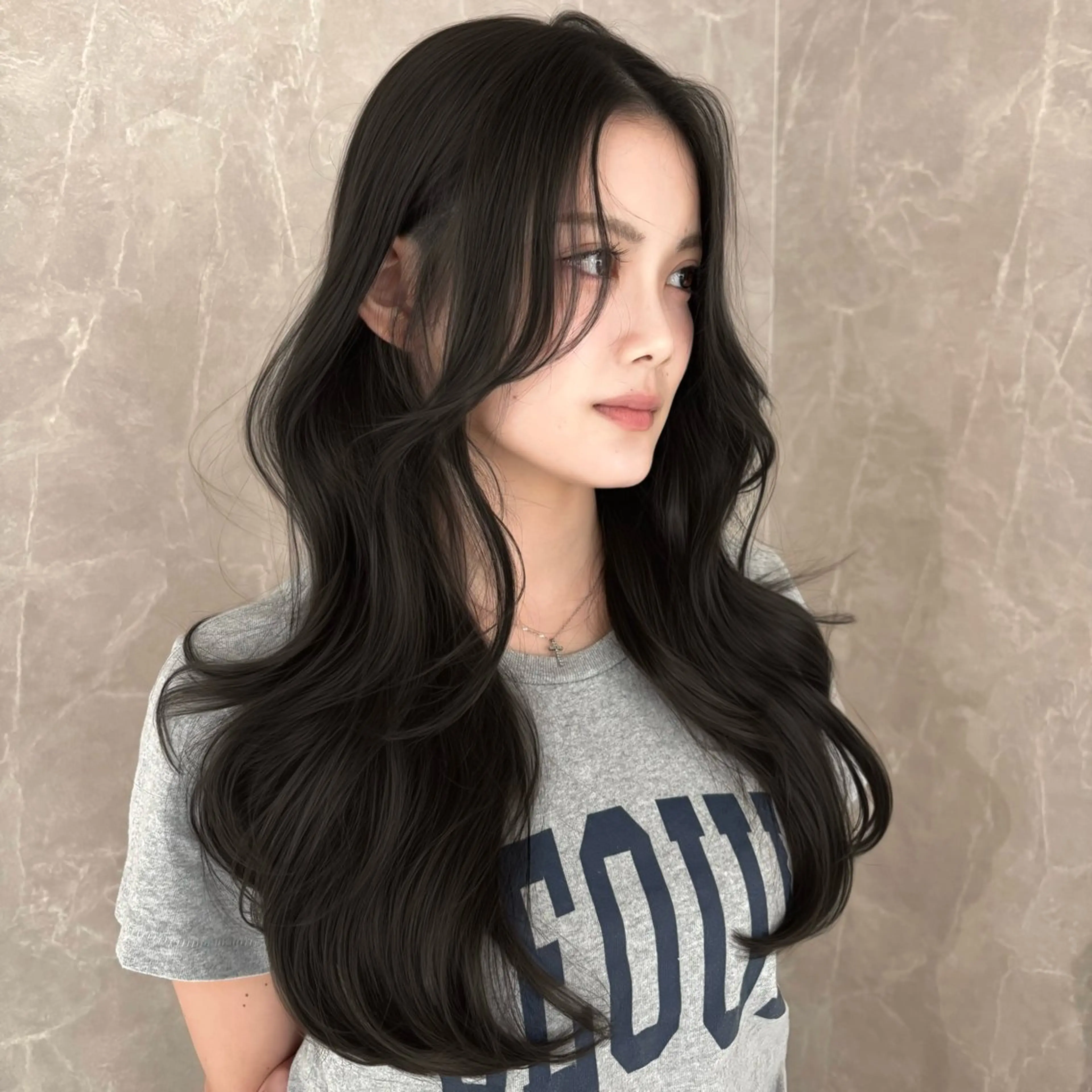 ロング くびれヘア 韓国風ヘア くびれレイヤー レイヤーカット カット ヘアカラー トリートメント 店長/レイヤーカット /大東悠生のヘアスタイル