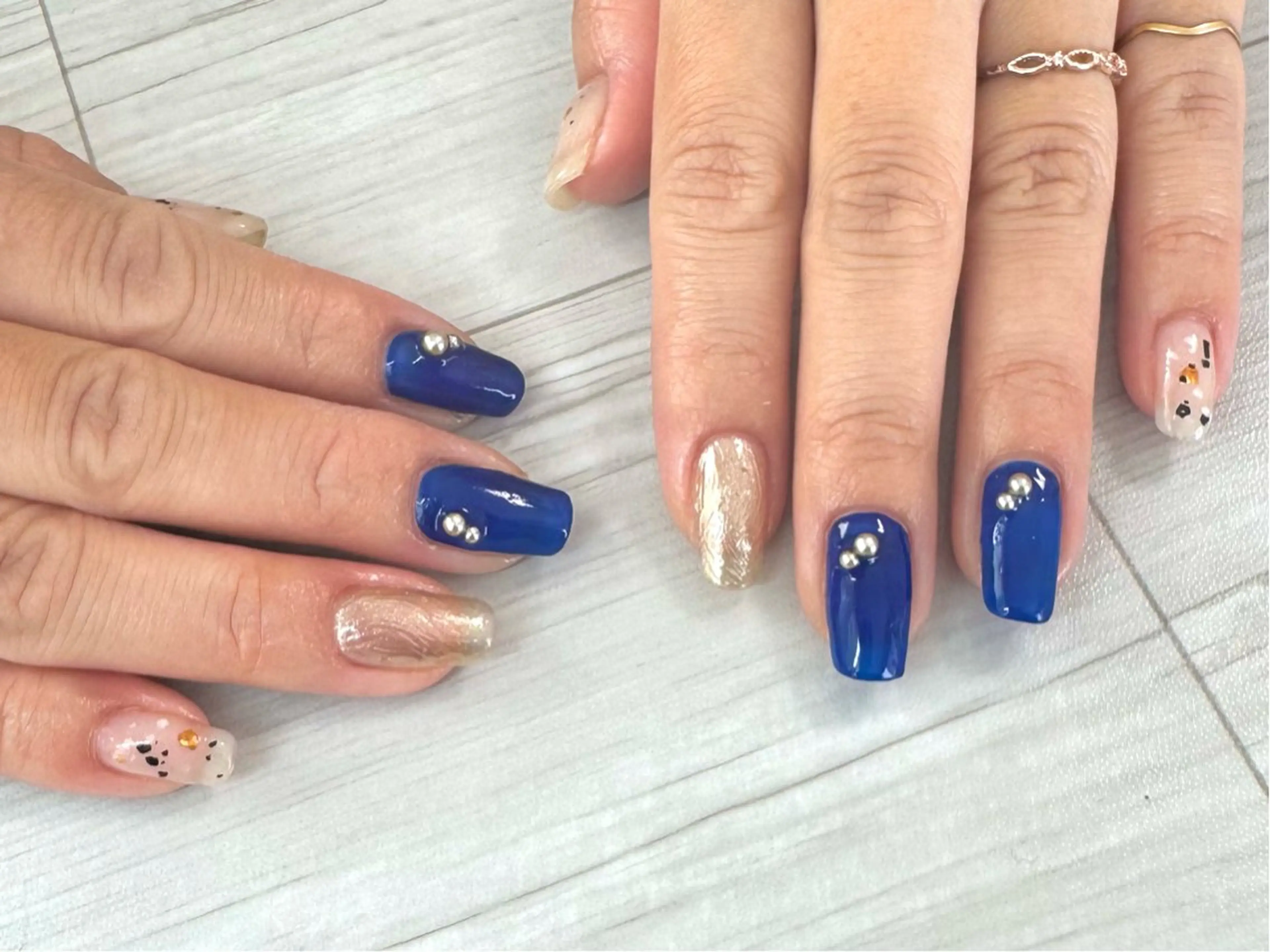 ネイル ネイビー ハンドネイル N.plus NaiLのネイルデザイン