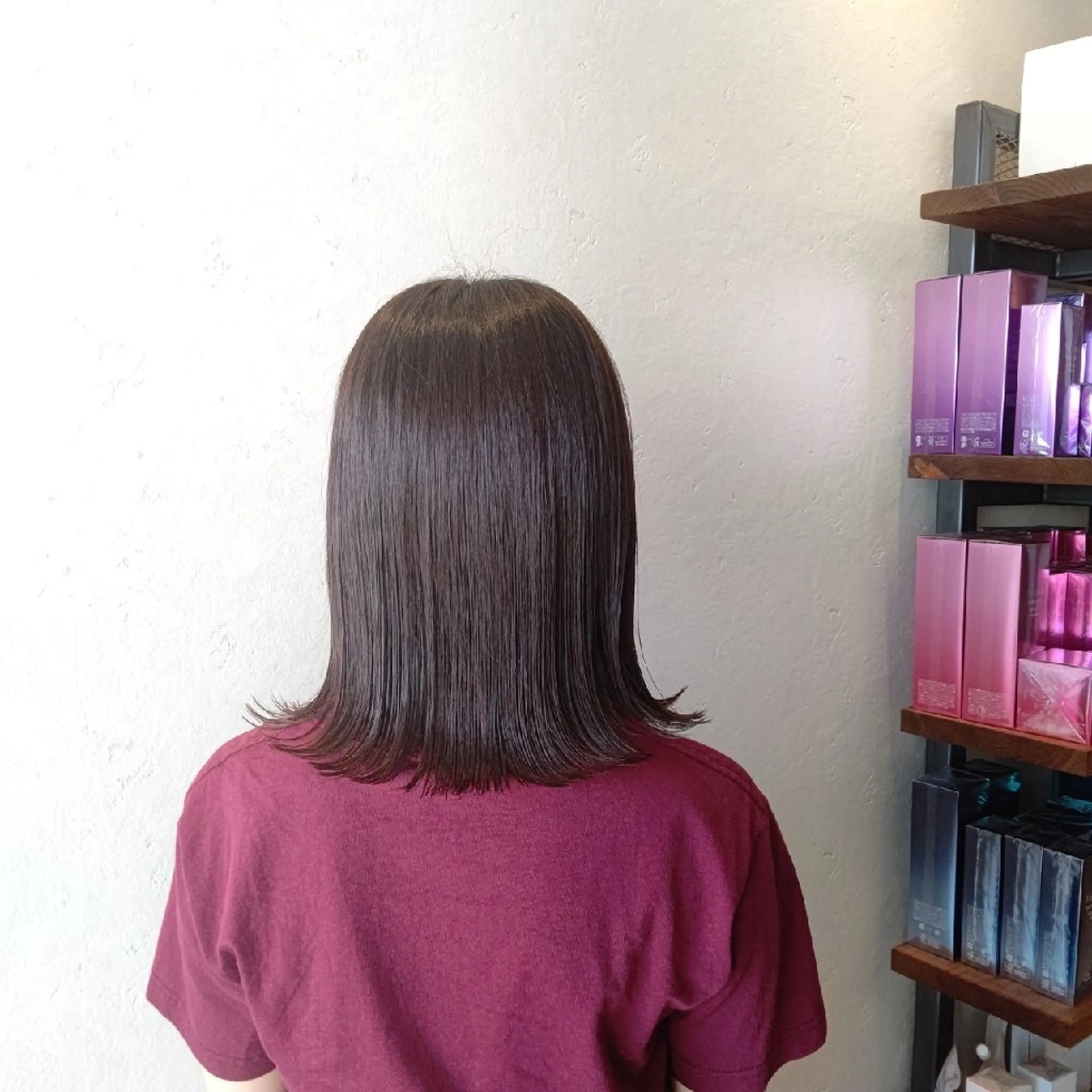 ミディアム カラー simon🩷半田 カットブリーチモデルのヘアスタイル