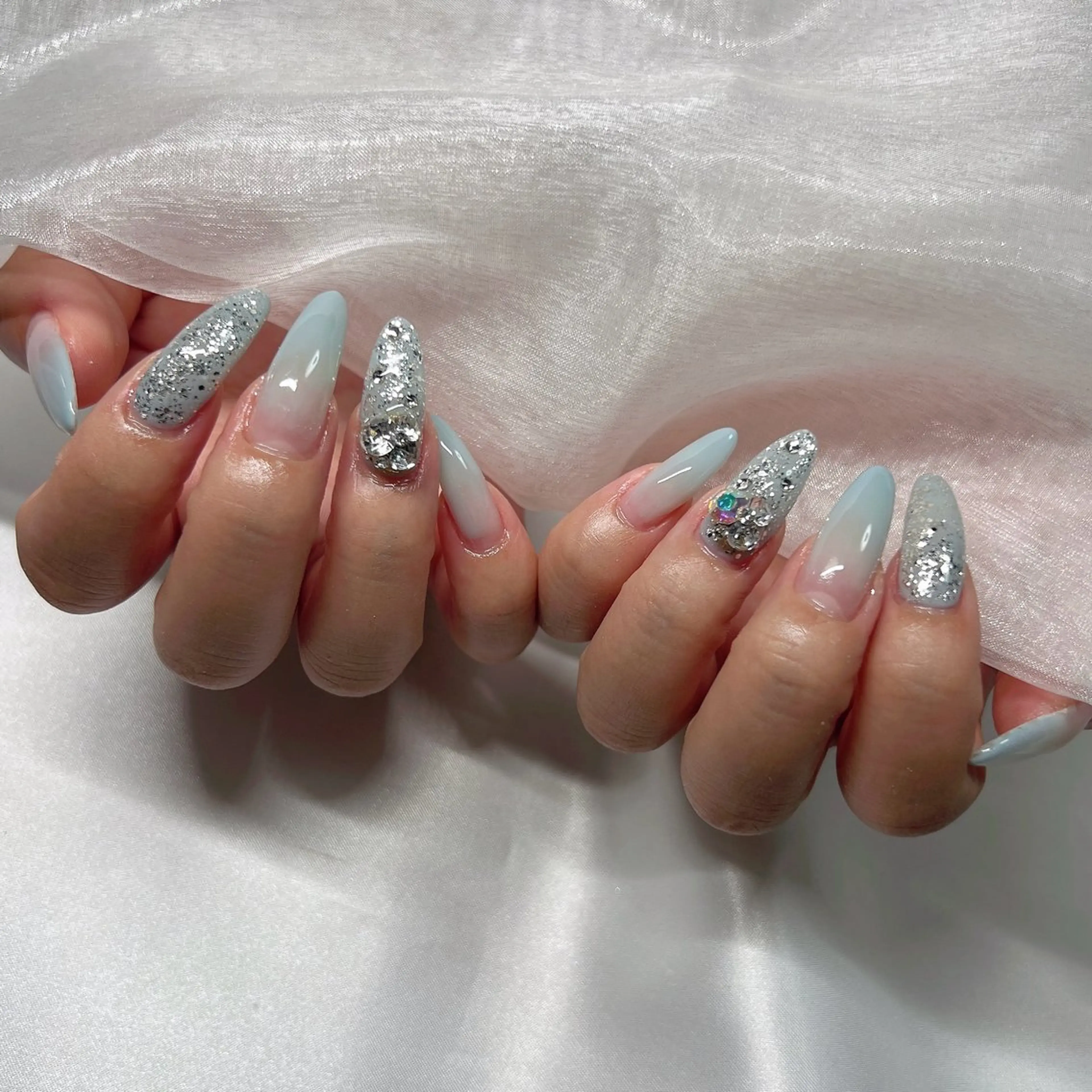 ネイル ジェルネイル 韓国ネイル ラメ(グリッター) マグネットネイル ミラーネイル ハンドネイル -nail salon-Reward所属・nail salon Rewardのネイルデザイン