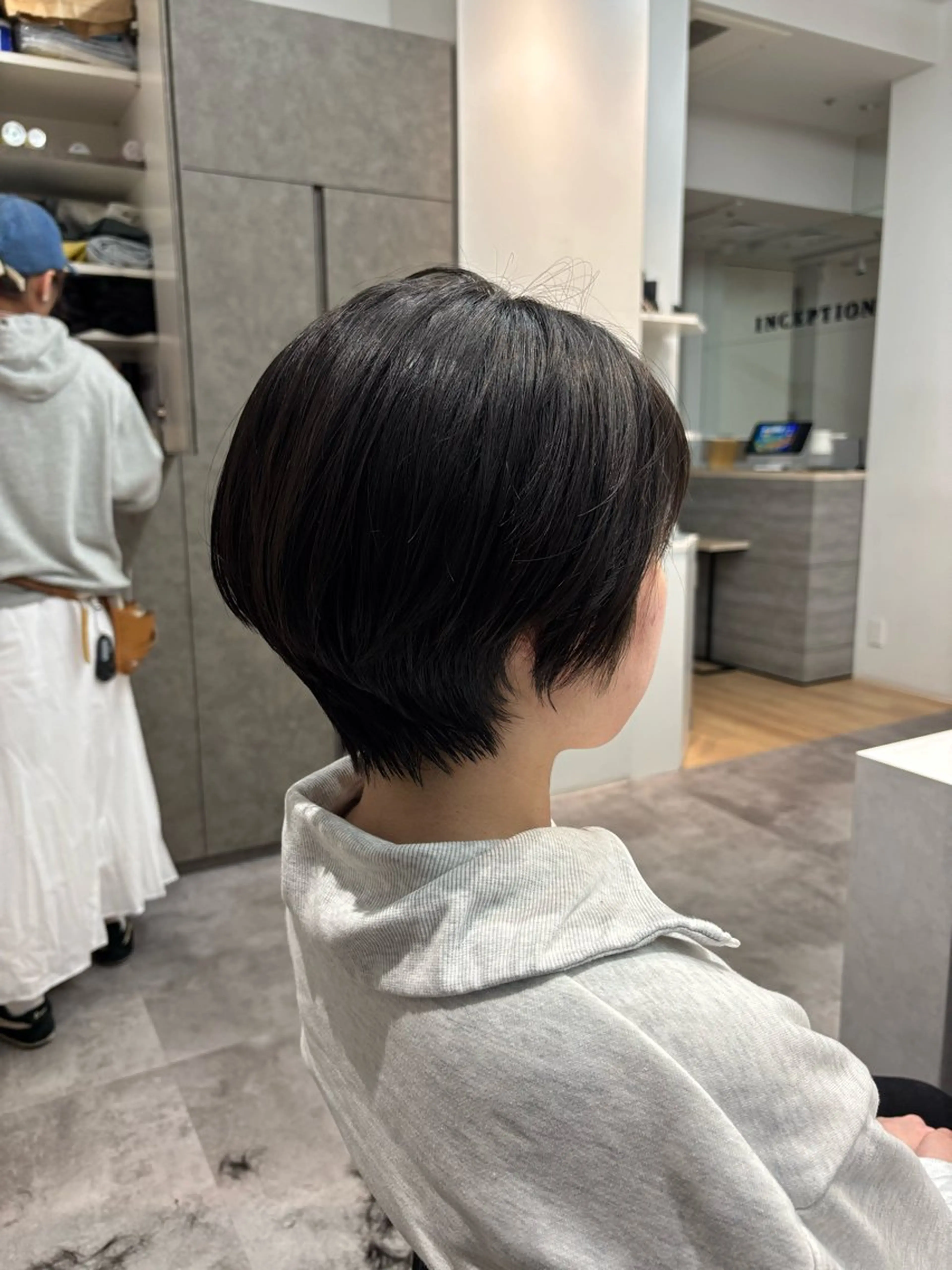 ショート カラー ヘアアレンジ マエダ アズミ🌱のヘアスタイル