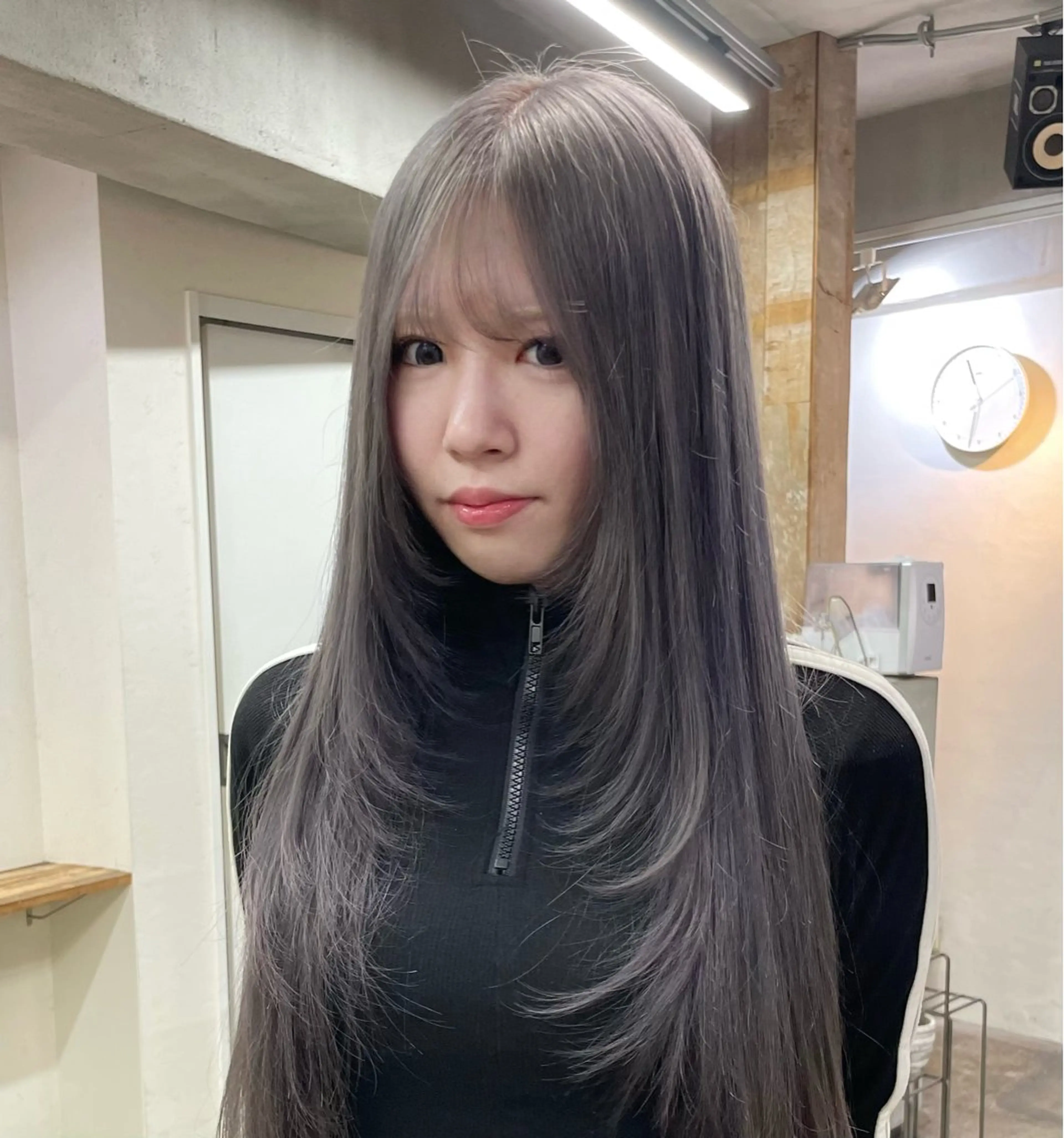 ロング カラー Kaede/ ハイトーンカラーのヘアスタイル