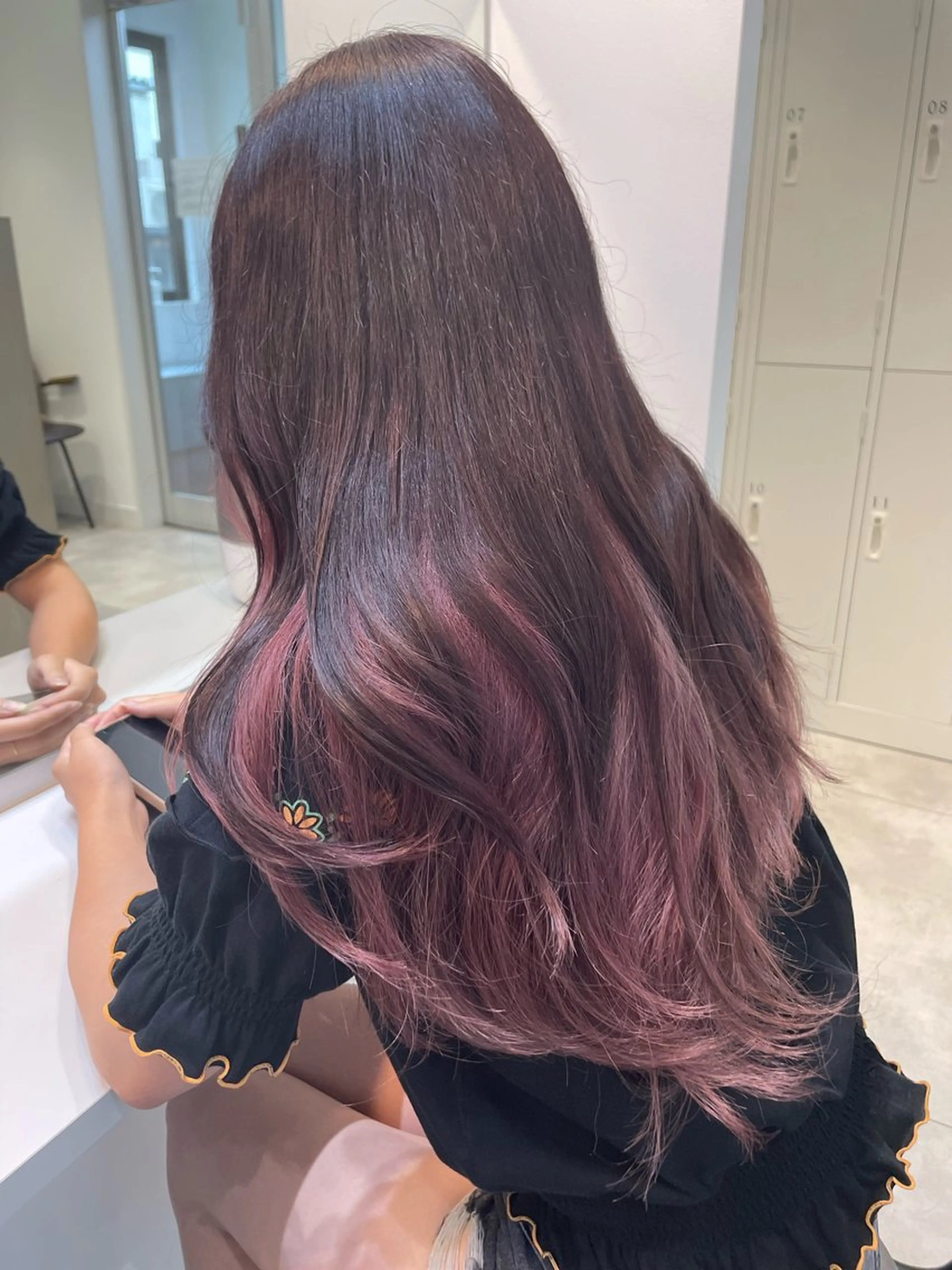 ロング カラー ヘアカラー トリートメント 佐藤 悠汰のヘアスタイル