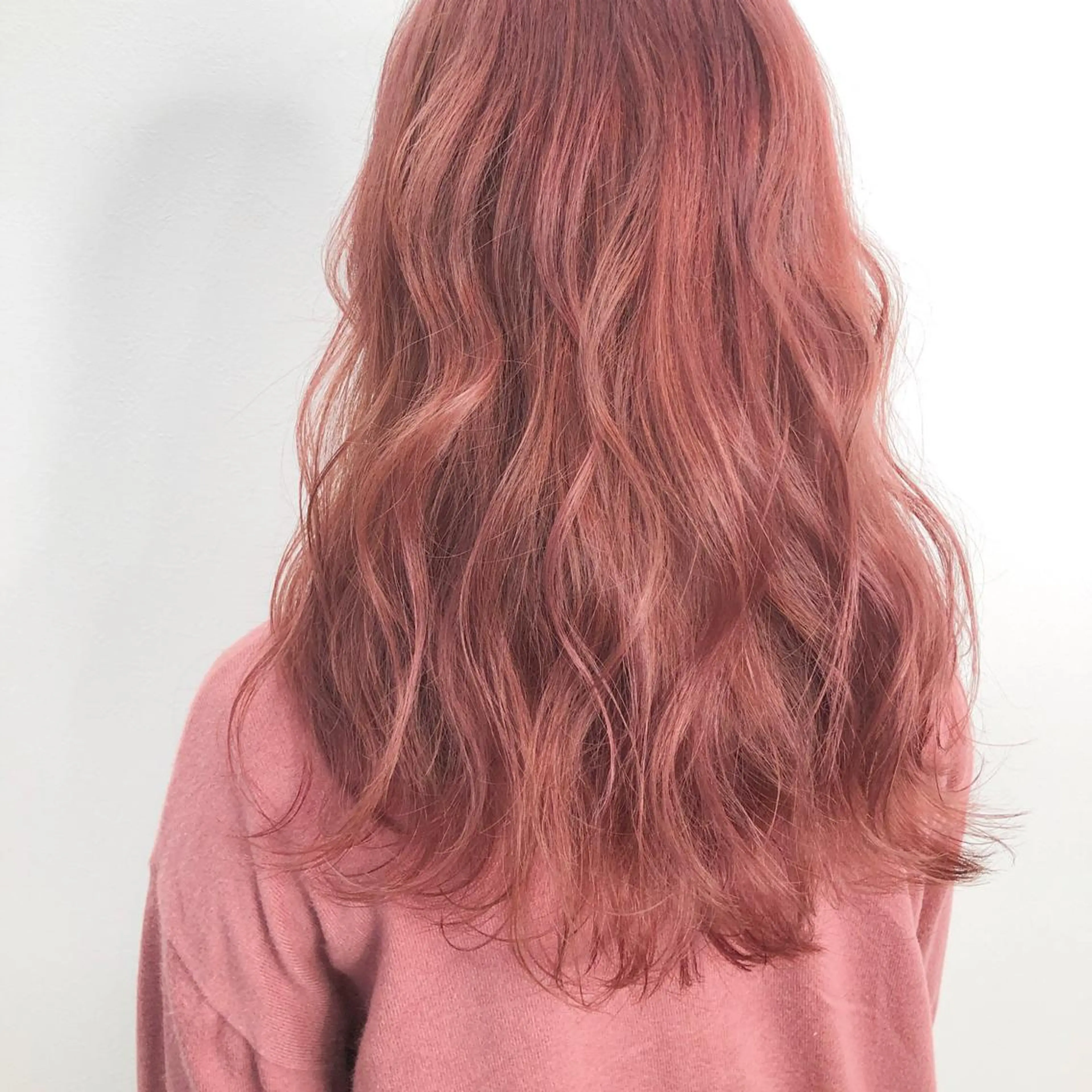 ロング トリートメント a .のヘアスタイル