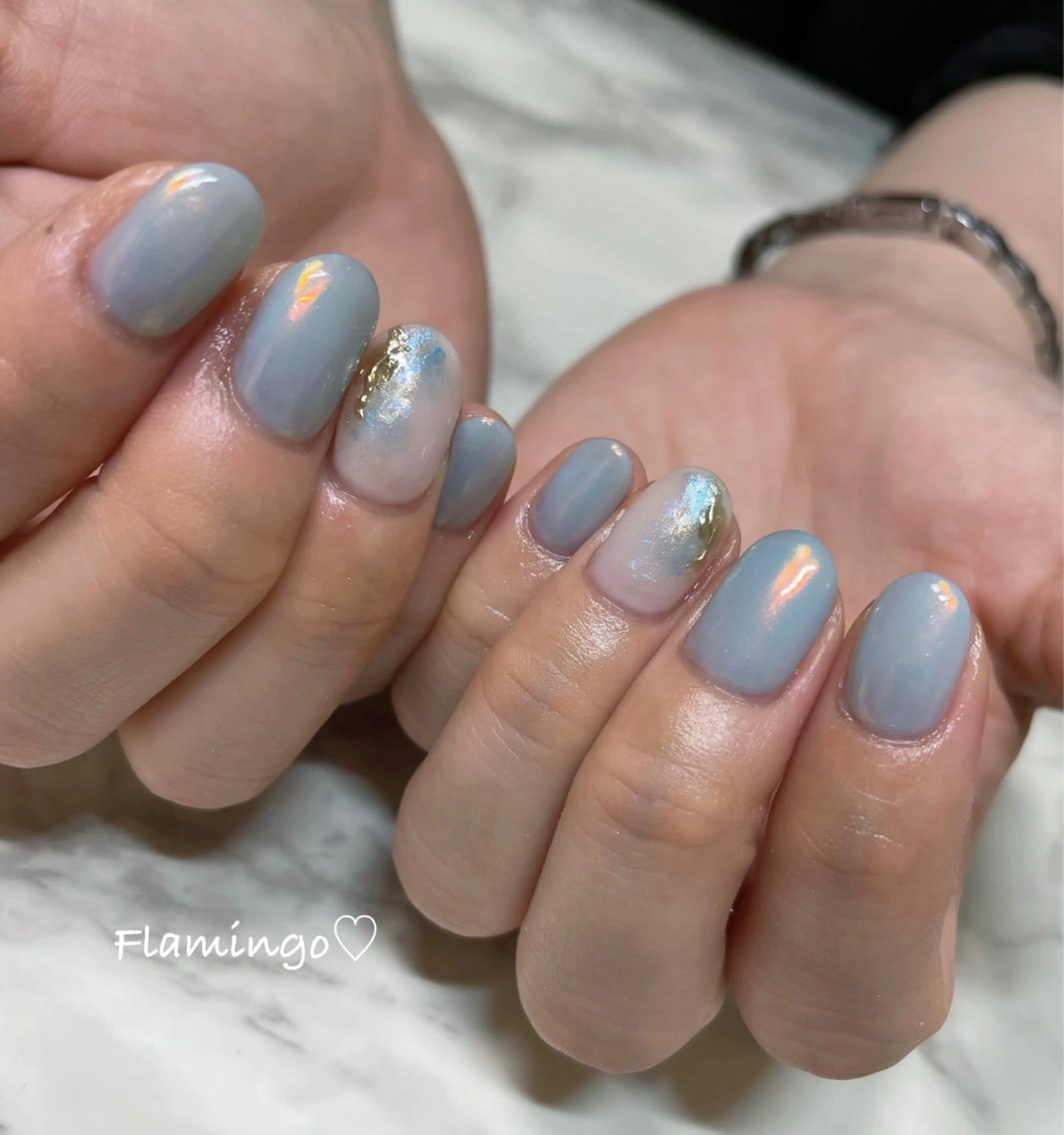 ネイル ジェルネイル ミラーネイル ニュアンスネイル 夏ネイル シンプル／上品／爪育 ☺︎Flamingoのネイルデザイン