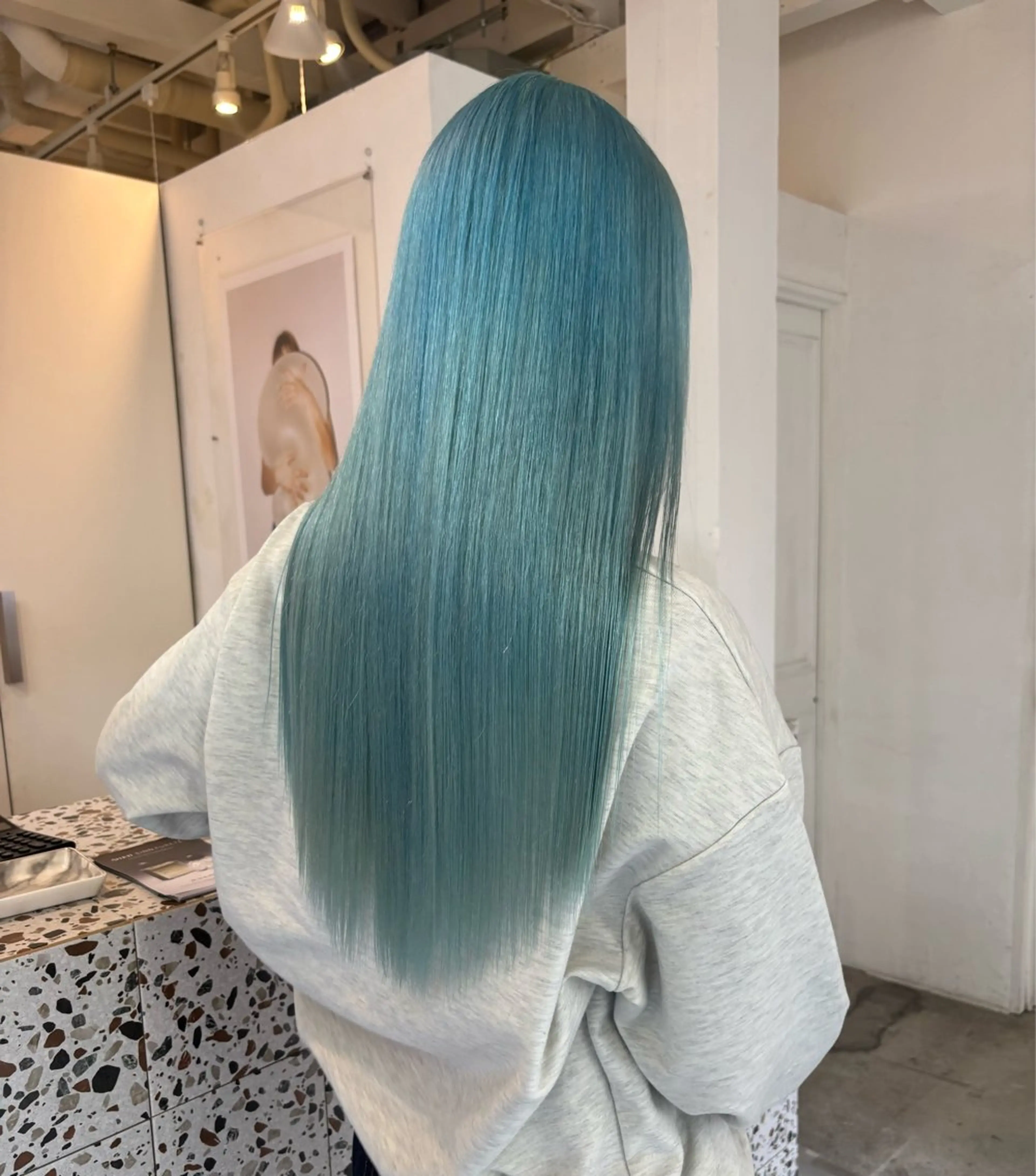 ロング カラー ブリーチ ブルーカラー ケアブリーチ ハイトーンカラー ヘアカラー Tsukasa/ ハイトーン/寒色のヘアスタイル