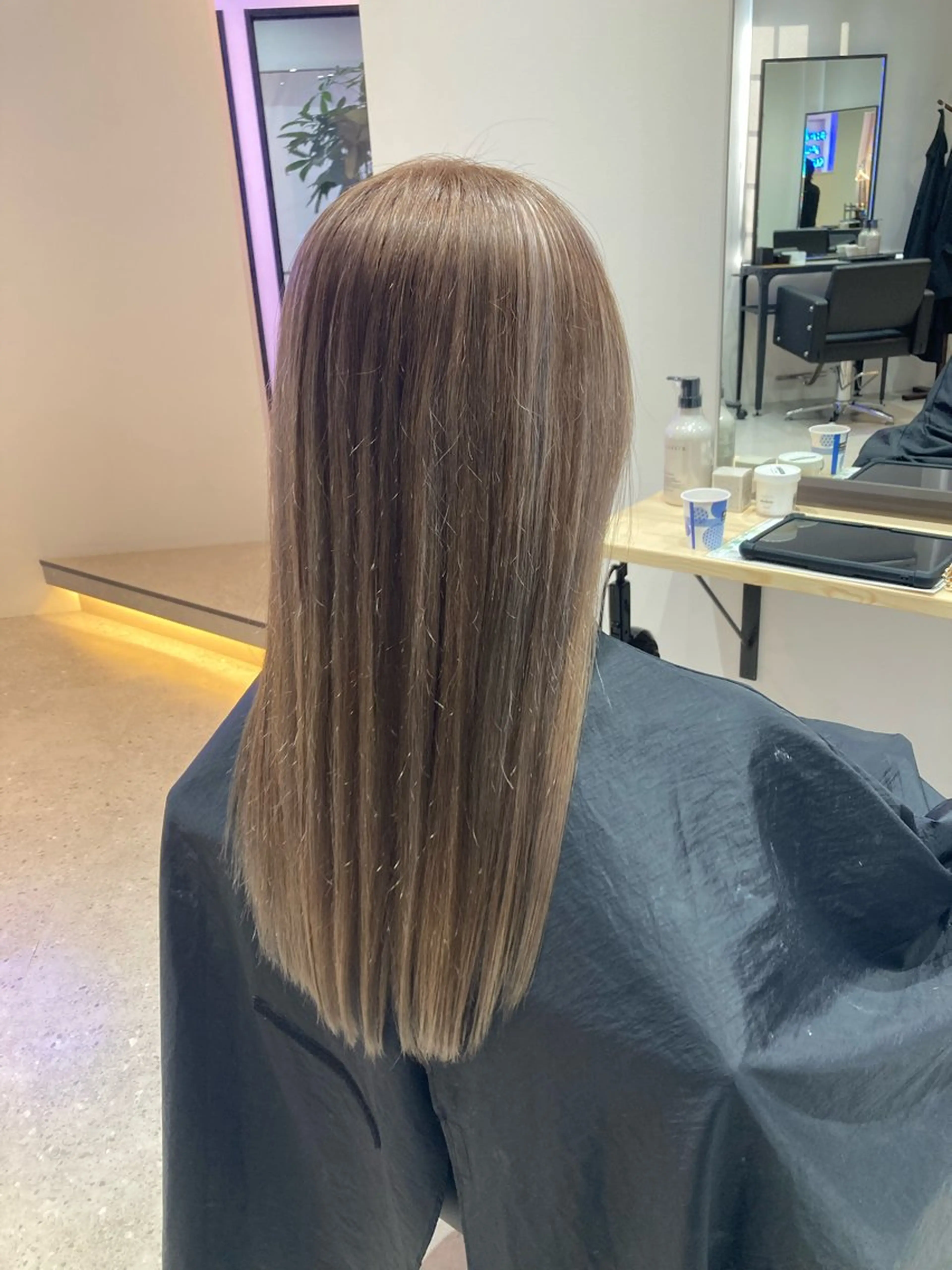 ロング 🌈Agu hair 副店長/岩渕蓮のヘアスタイル
