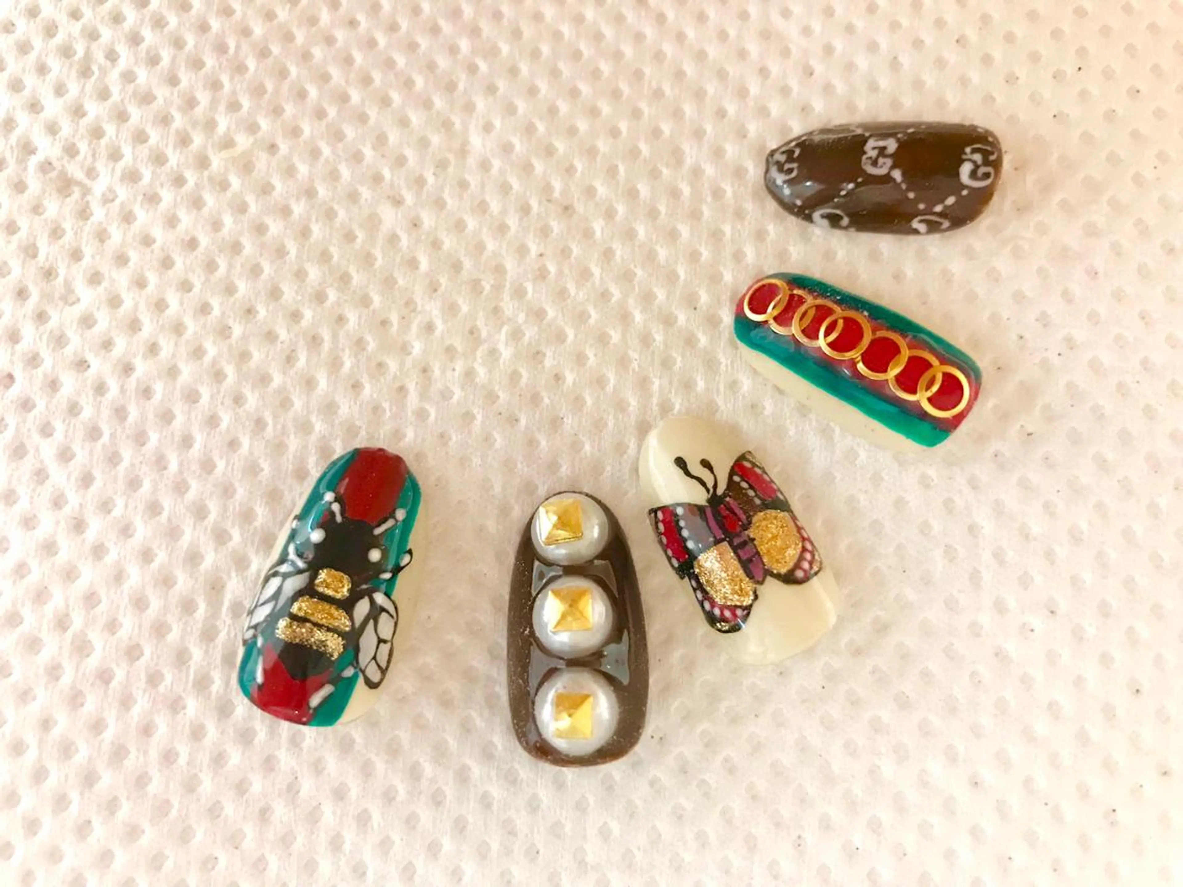 ネイル Re Pearl～コーディネートサロン～ 市駅前店所属・NARUMI HYODOのネイルデザイン