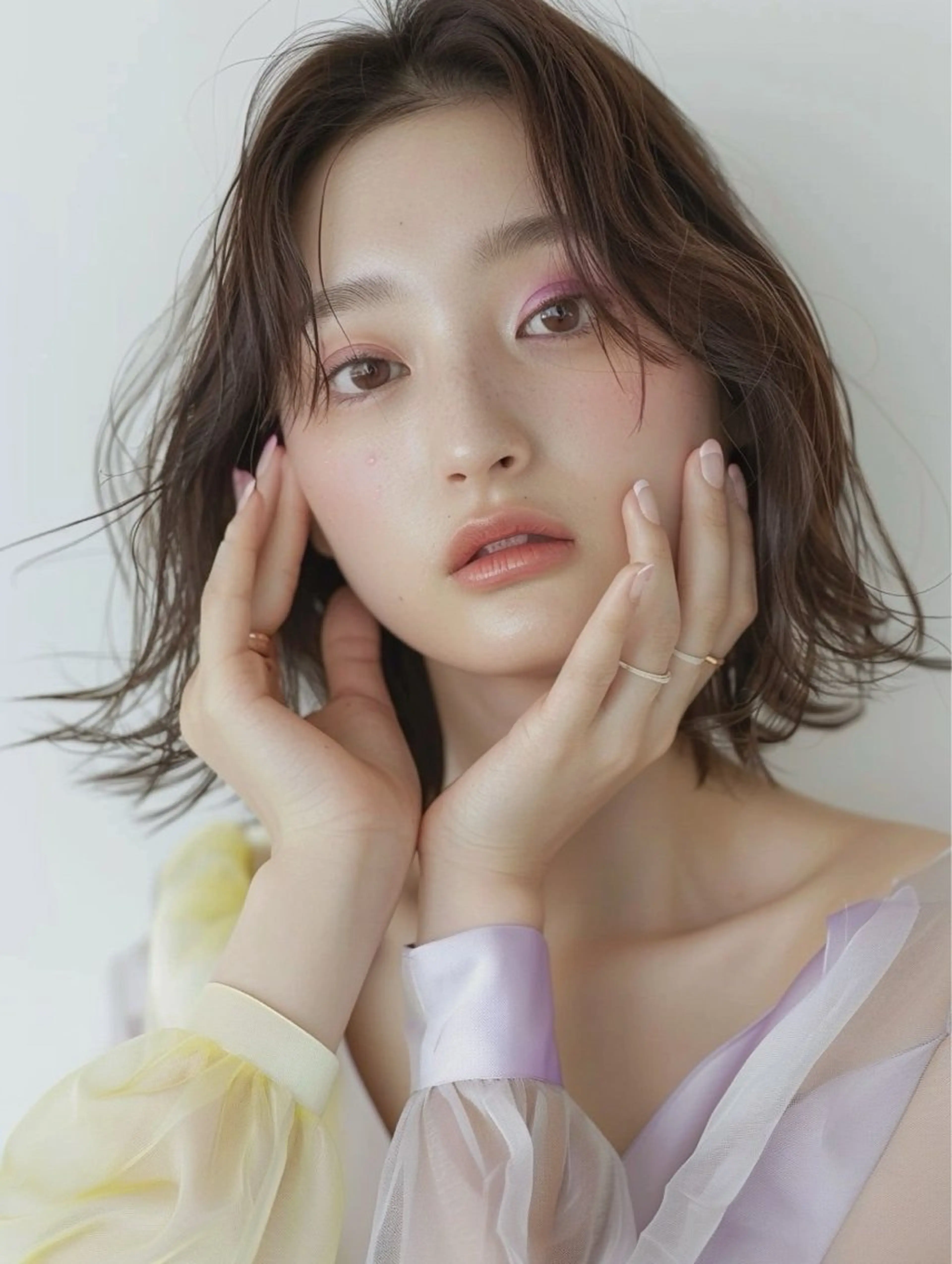 ミディアム カラー カット ヘアカラー トリートメント レイヤー×顔周 り×髪質改善/MIUのヘアスタイル