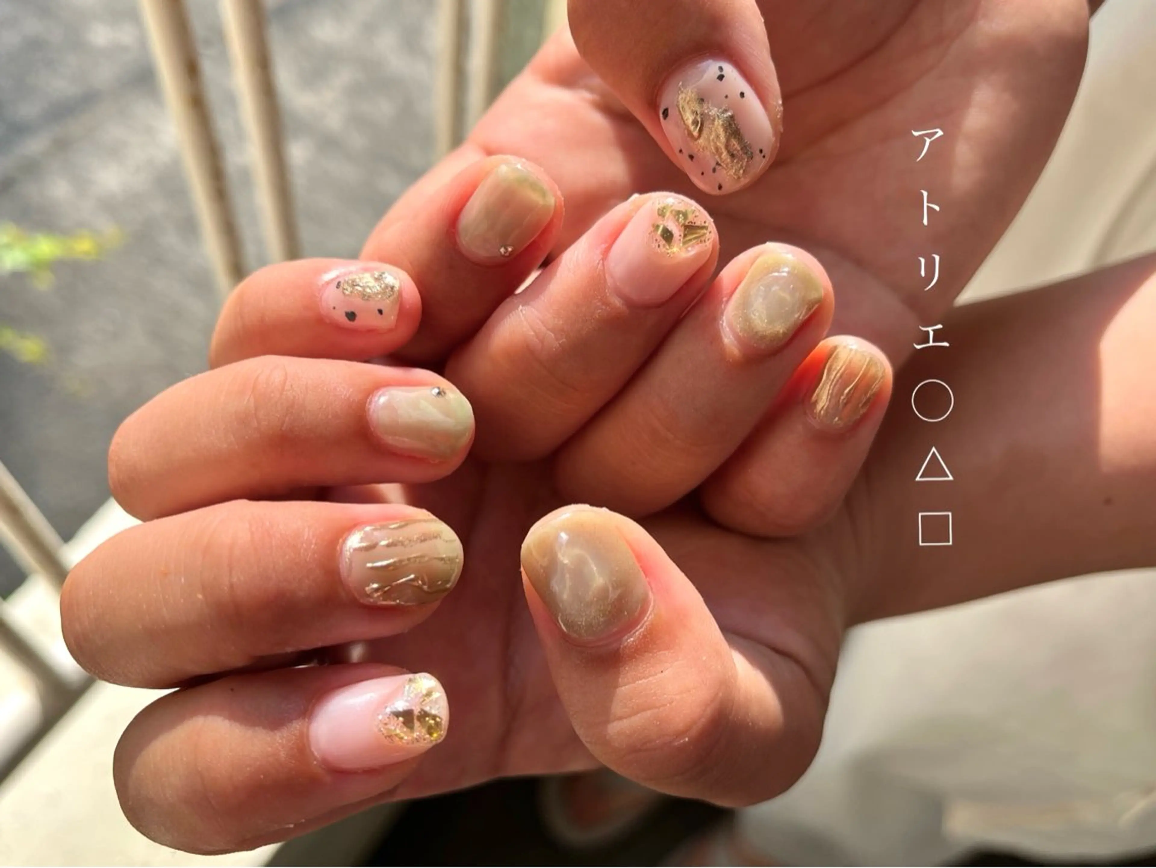 ネイル ハンドネイル アトリエ ○△□のネイルデザイン