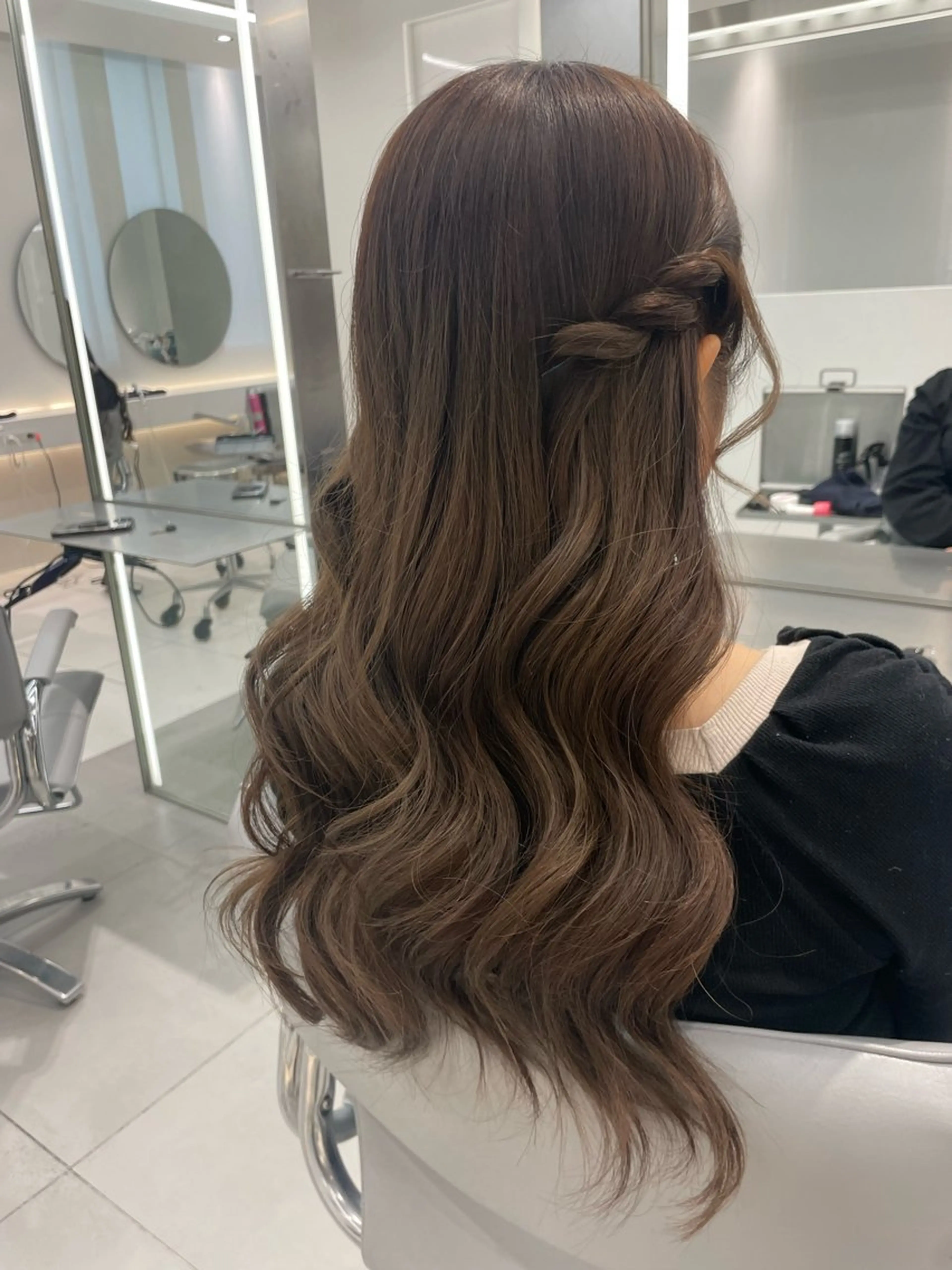 ヘアアレンジ 結婚式・ブライダル ヘアセット ヘアセット🎀耳つぼ 👂💎MONAMIのヘアスタイル