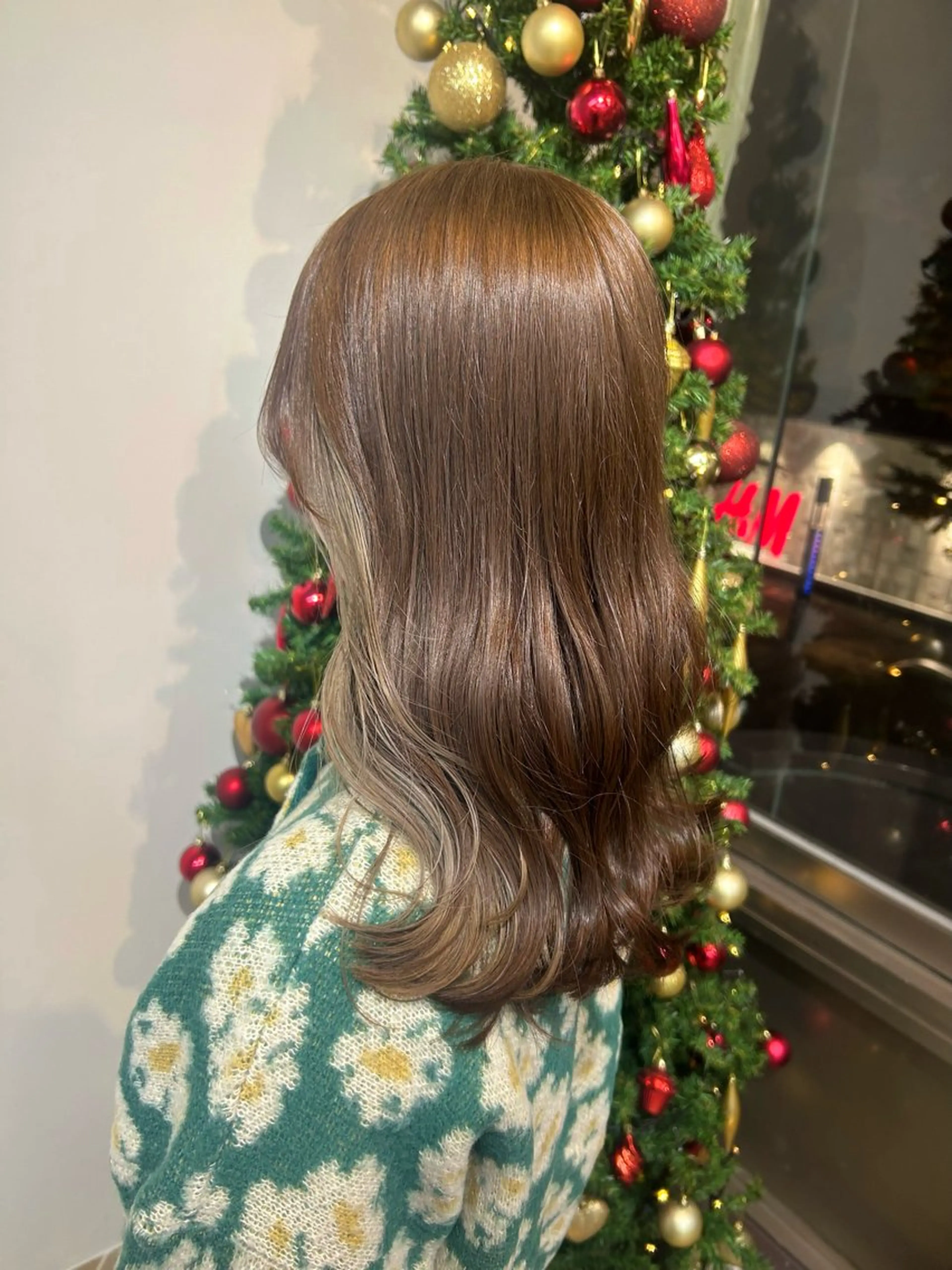 ミディアム カラー インナーカラー ヘアカラー トリートメント ベージュ/ダブルカラ ー/新潟駅/青柳萌果のヘアスタイル