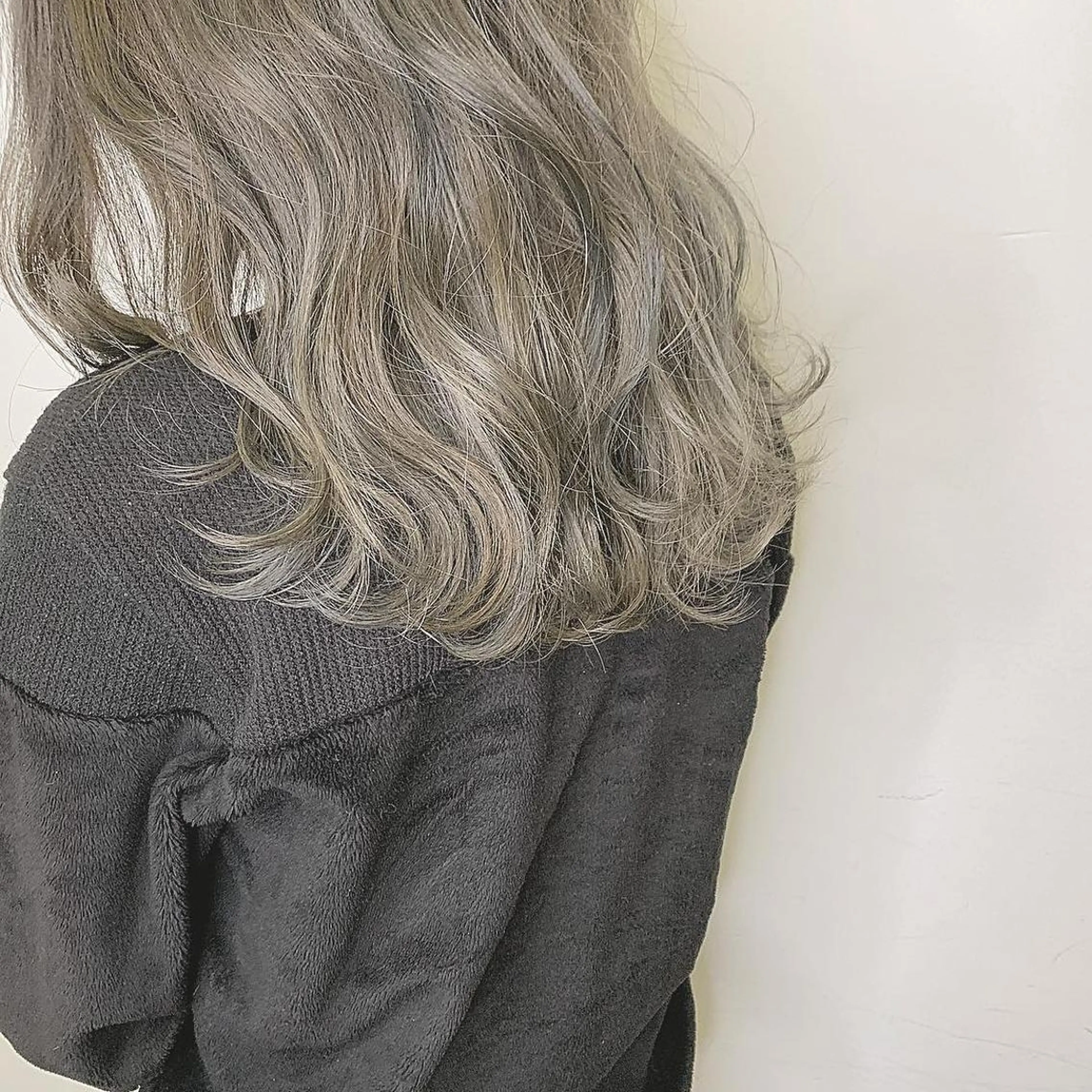 ミディアム カラー 髪質改善 Noe心斎橋店のヘアスタイル