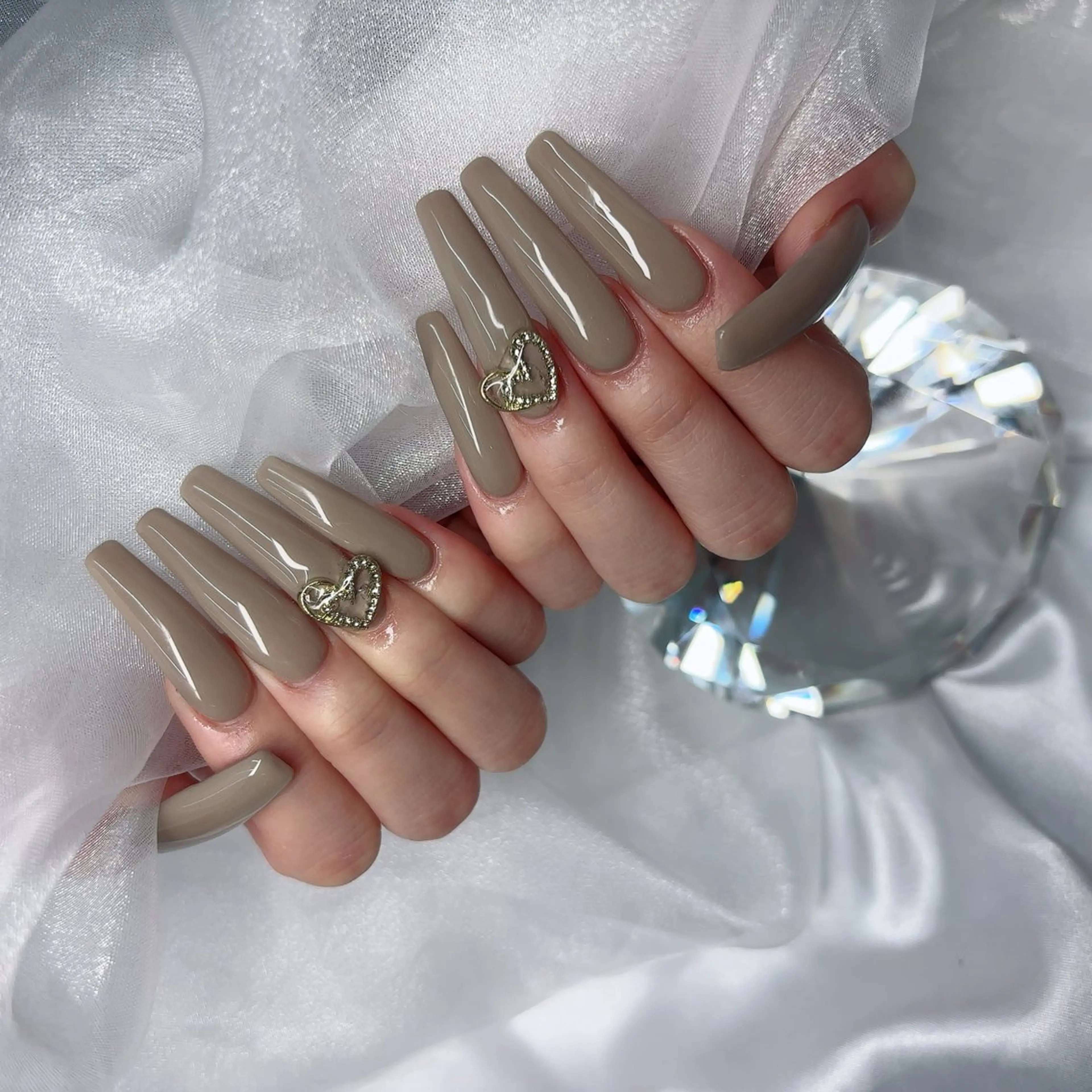 ネイル オーロラネイル フットネイル 氷ネイル・うるうるネイル キラキラネイル 韓国ネイル ハンドネイル Lance nailのネイルデザイン