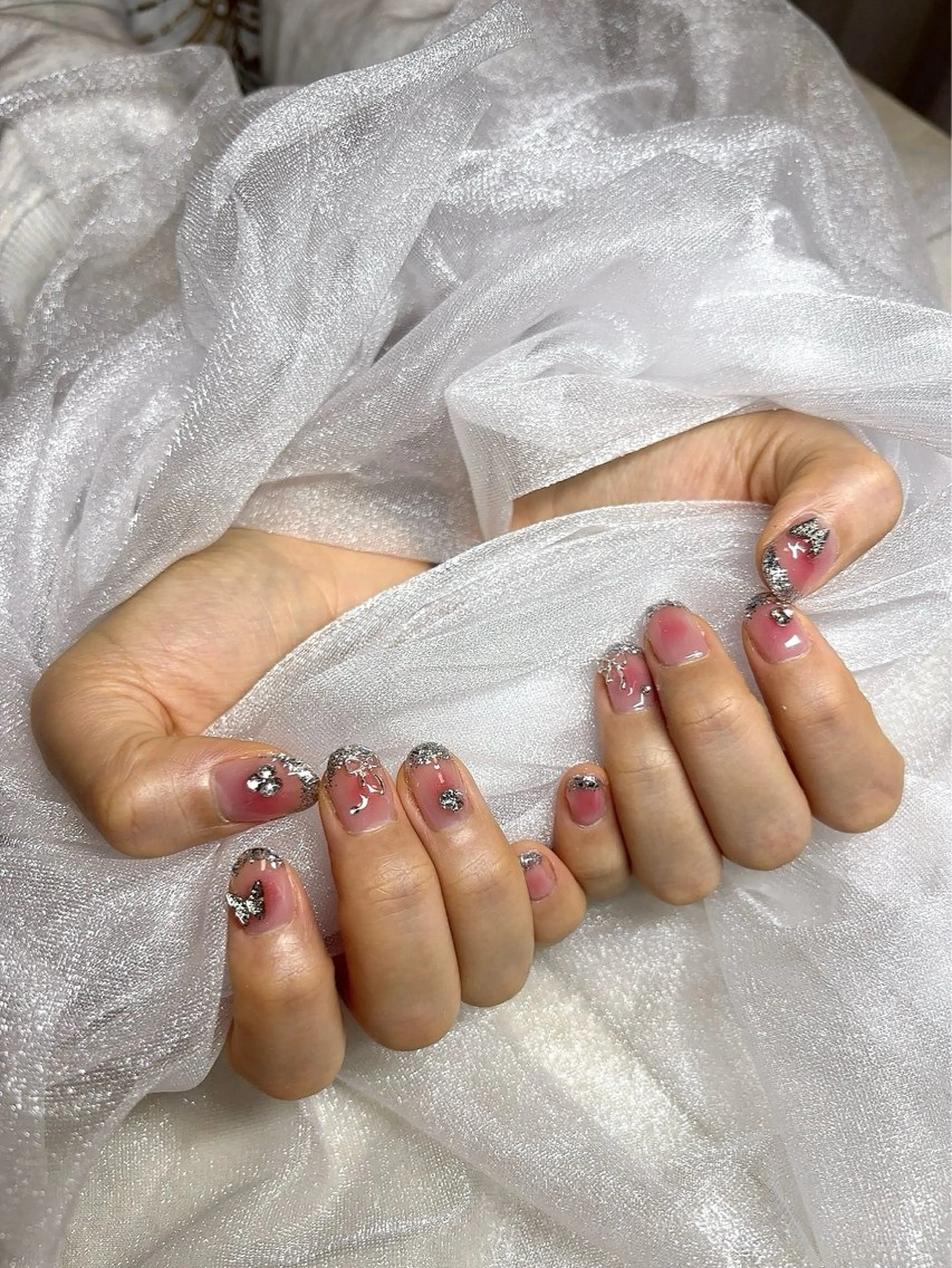 ネイル ハンドネイル mimi　矢冨 彩花のネイルデザイン