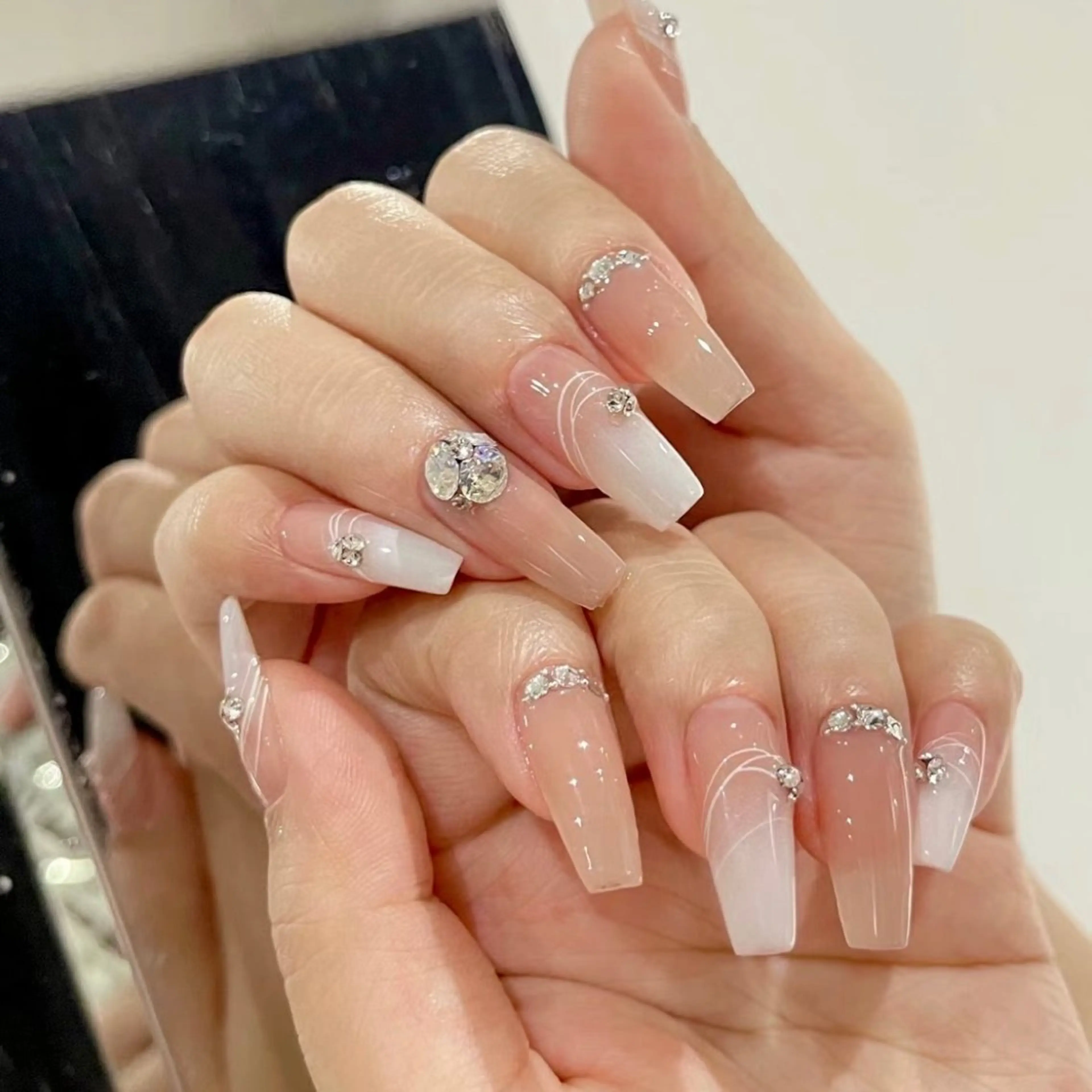 ネイル Trend Nail シルフのネイルデザイン