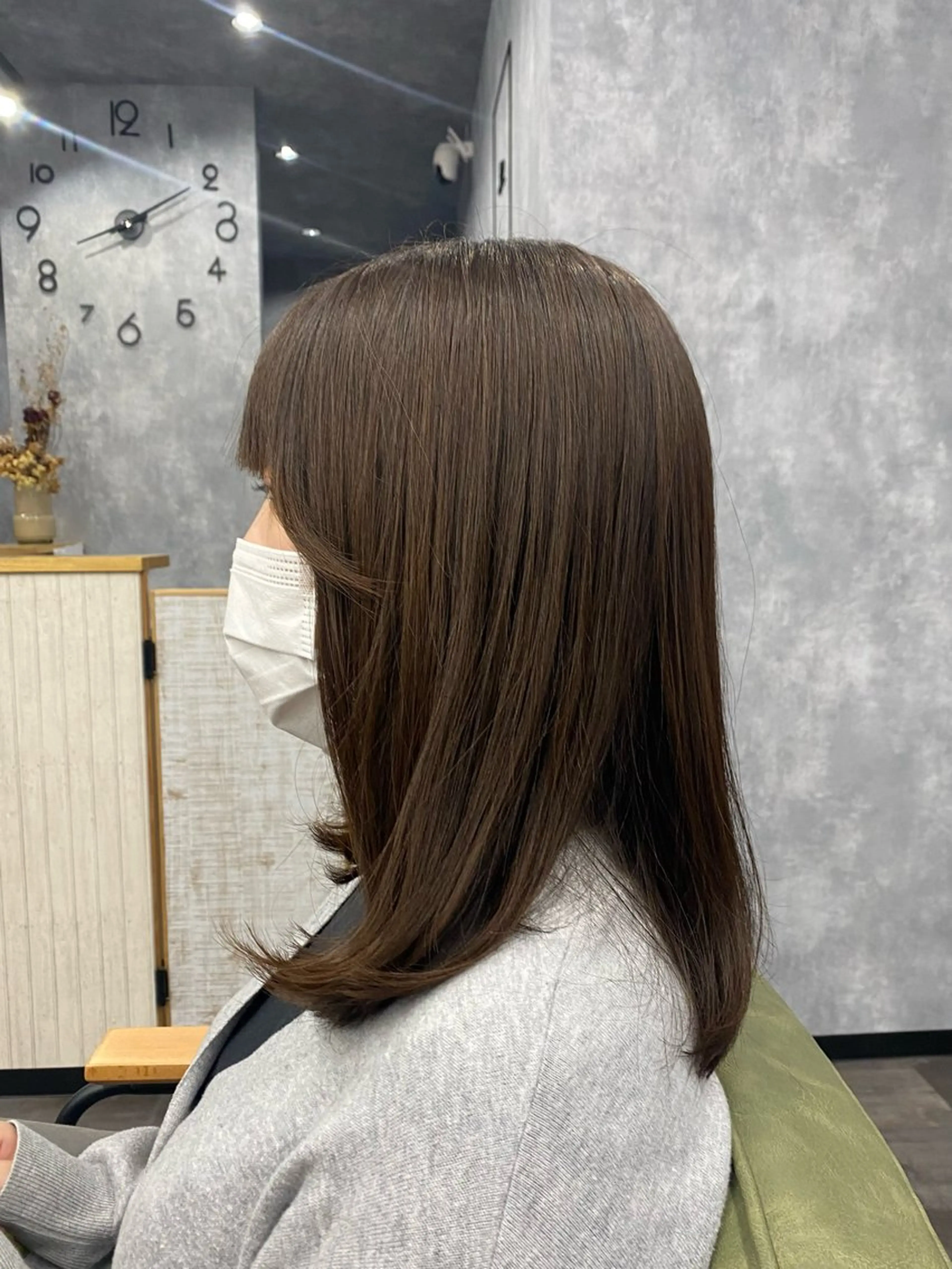 ミディアム 顔周りカット レイヤーカット ~tie.  kurasiki hair salon所属・郷原 奈々のヘアスタイル