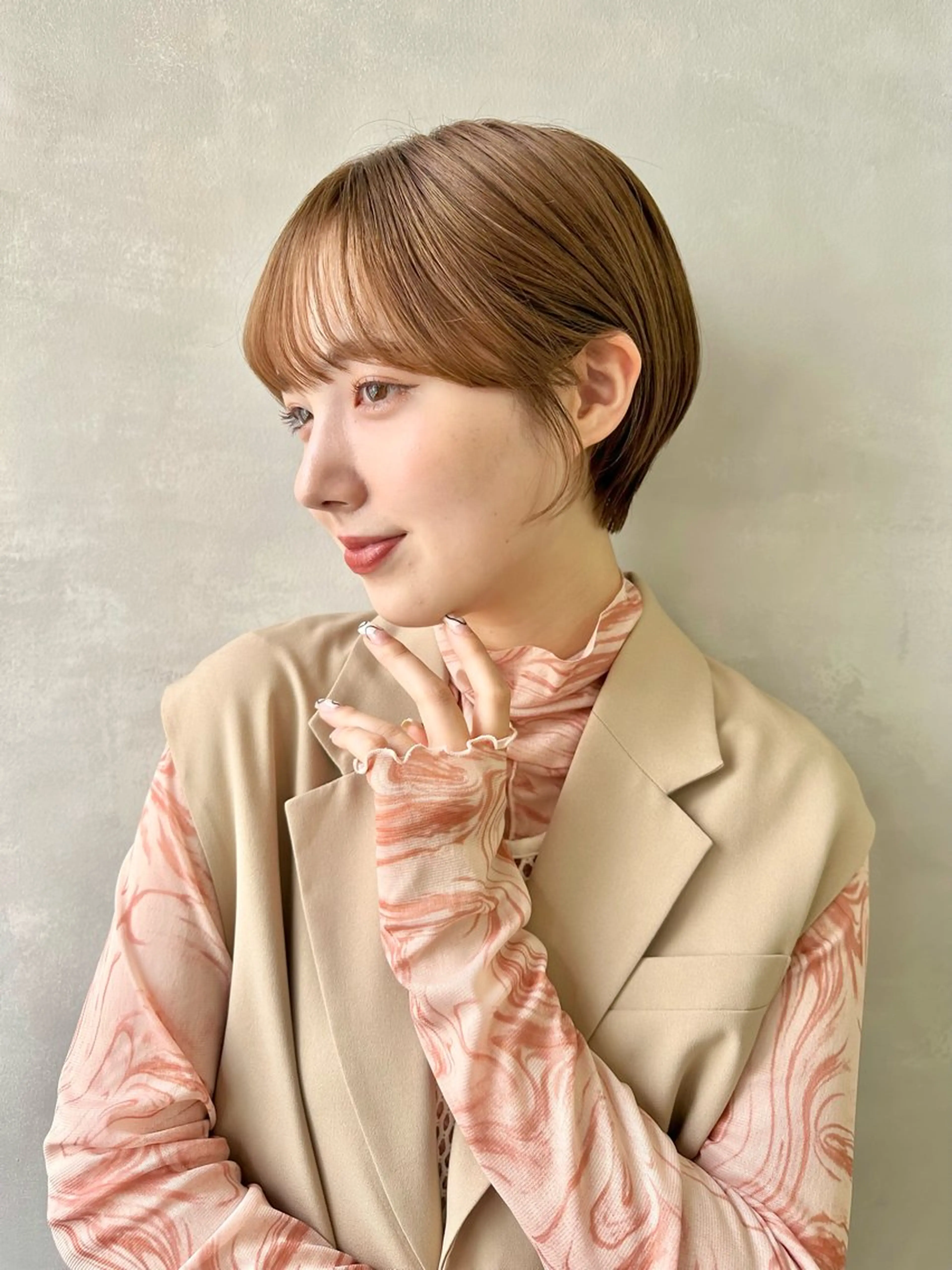ショート カラー ショートボブ 丸みショート ベージュカラー ブリーチ ケアブリーチ 似合わせ小顔ショート /akane🐰♥️のヘアスタイル
