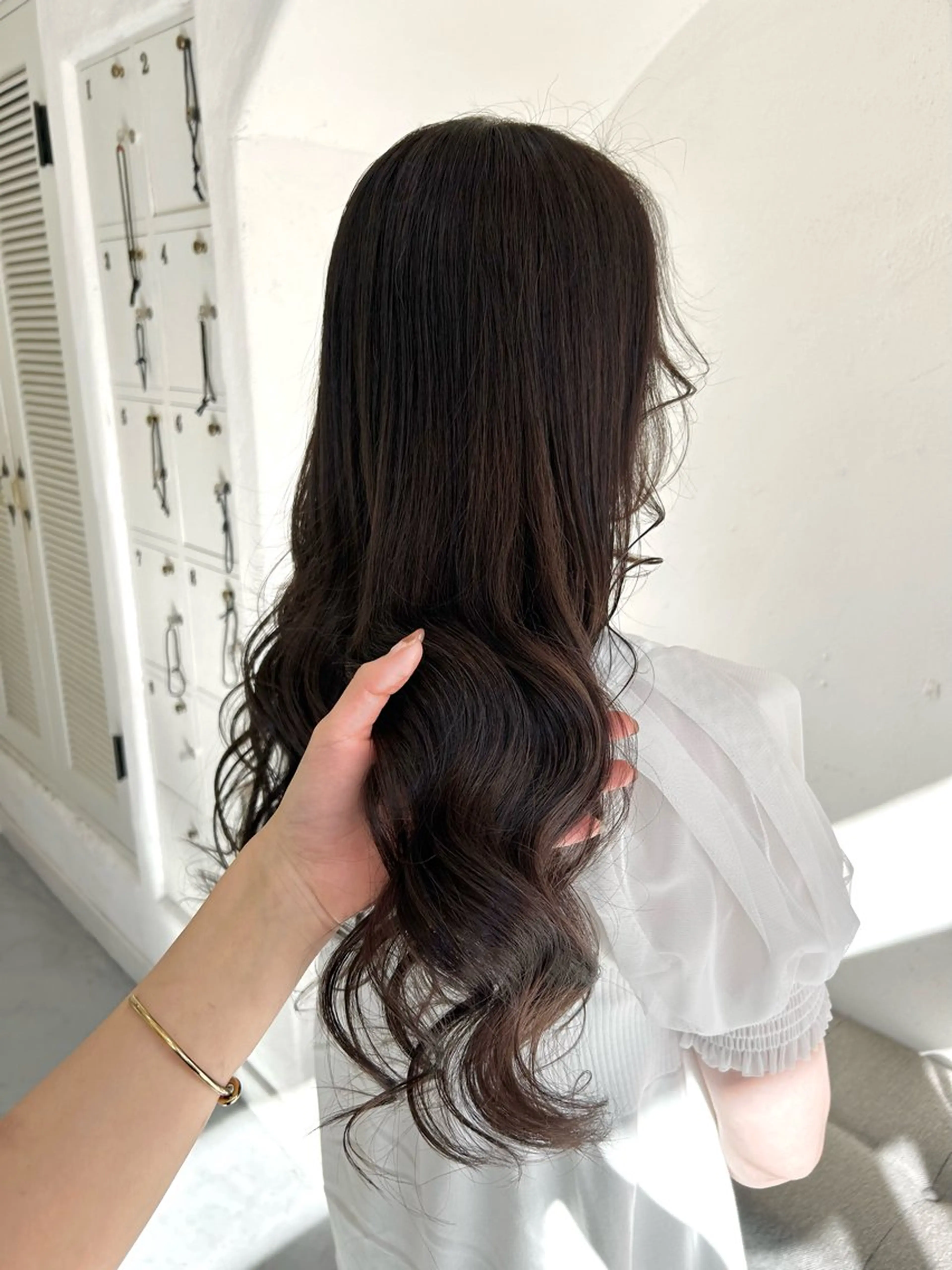 セミロング カラー 🌷愛されヘア🌷 伊藤　万裕のヘアスタイル