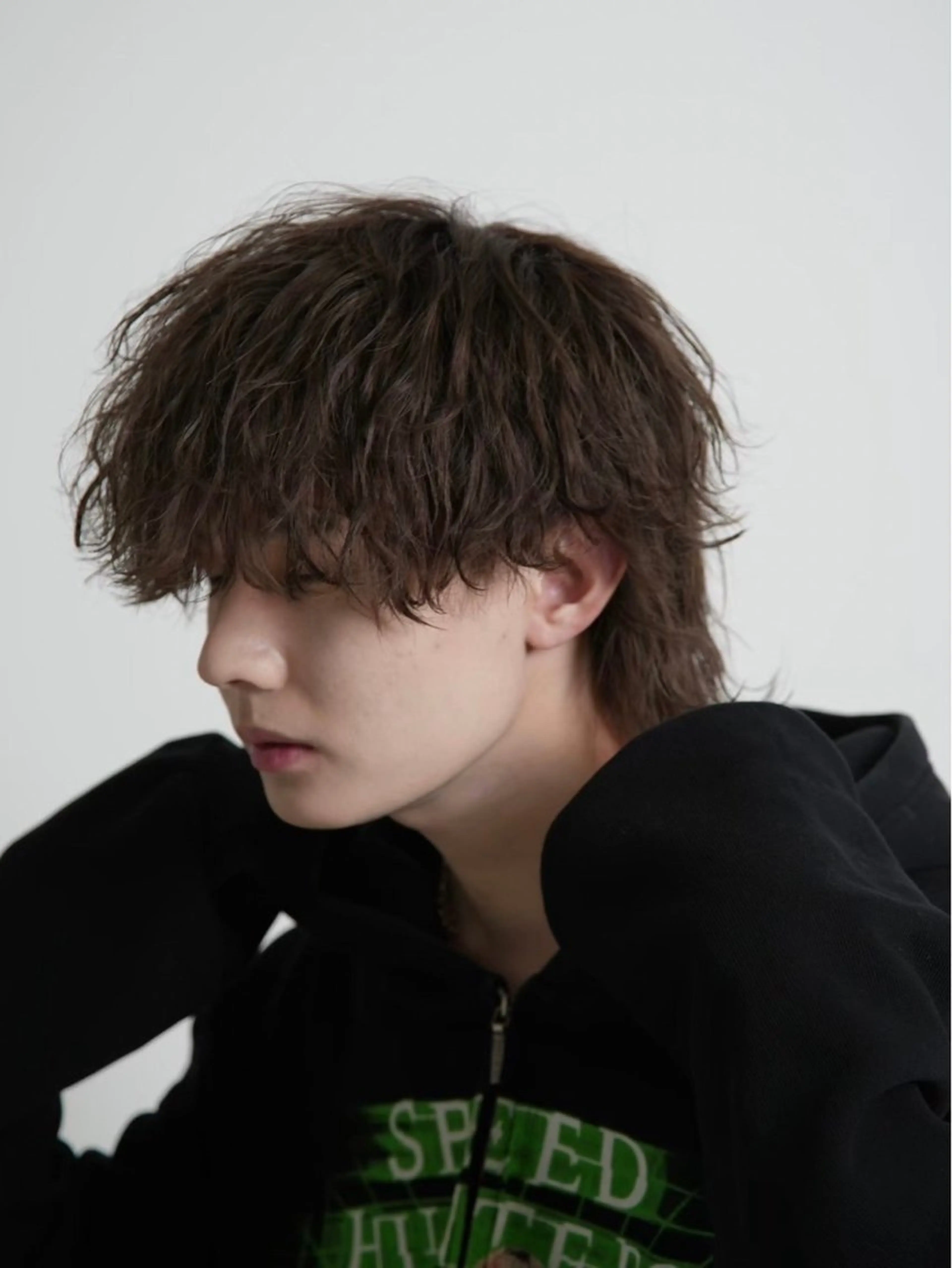 メンズ メンズウルフカット ウルフカット 毛流れセンターパート 💫小川恭加💫のヘアスタイル
