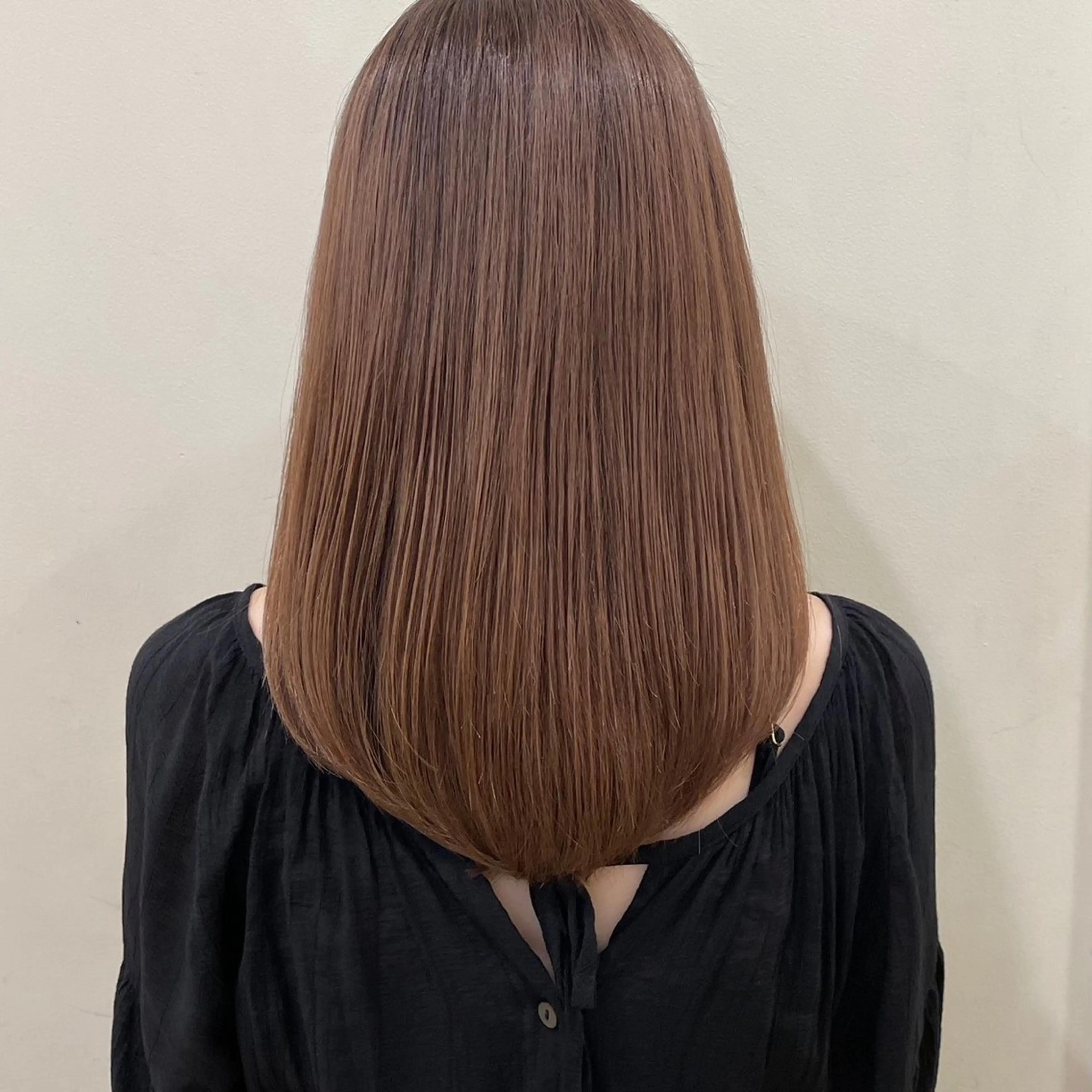 ロング カラー ウルフレイヤー🐺 ヒナ🩶のヘアスタイル