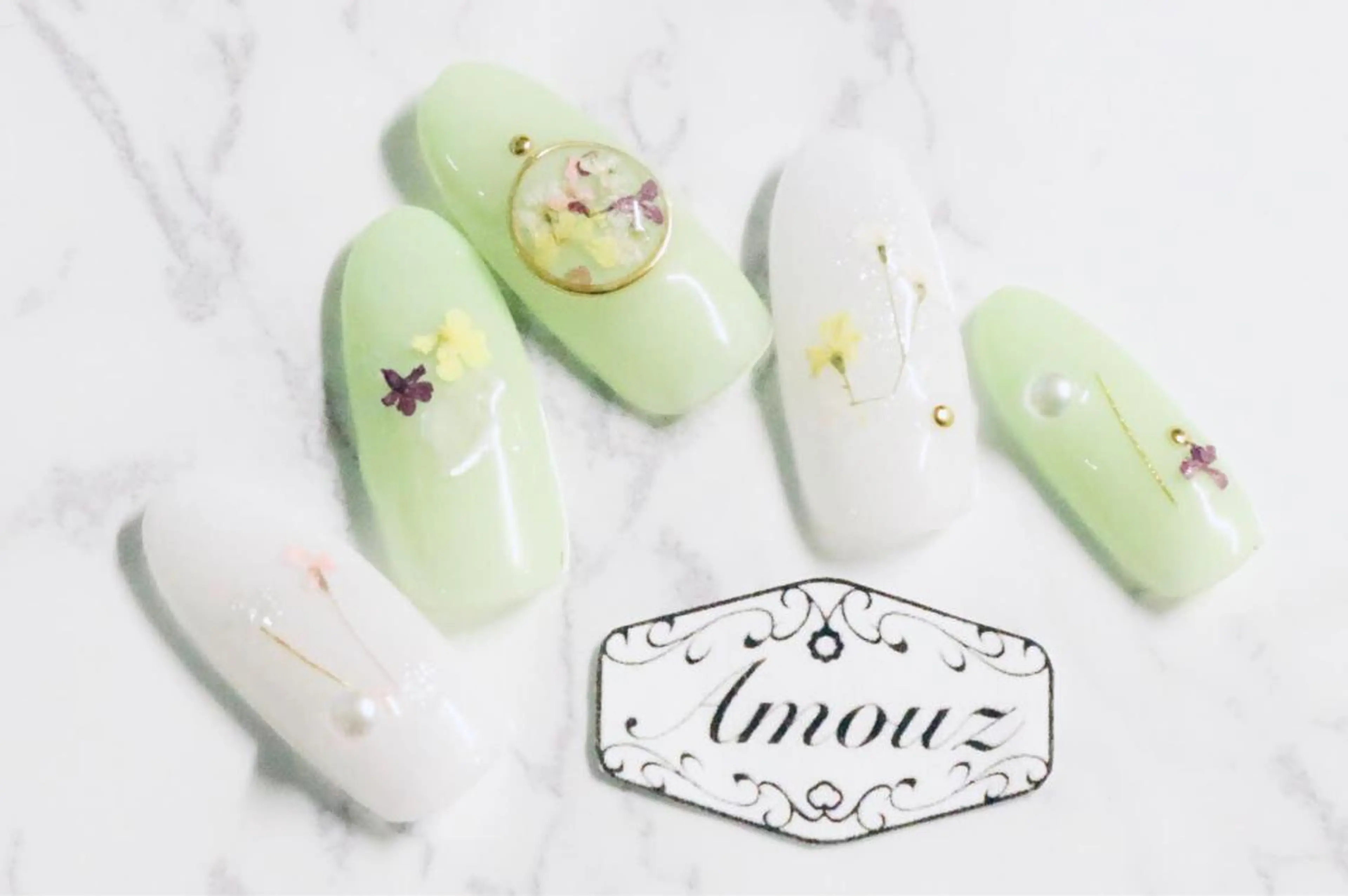 ネイル Nail Salon Amouz 横浜店1のネイルデザイン