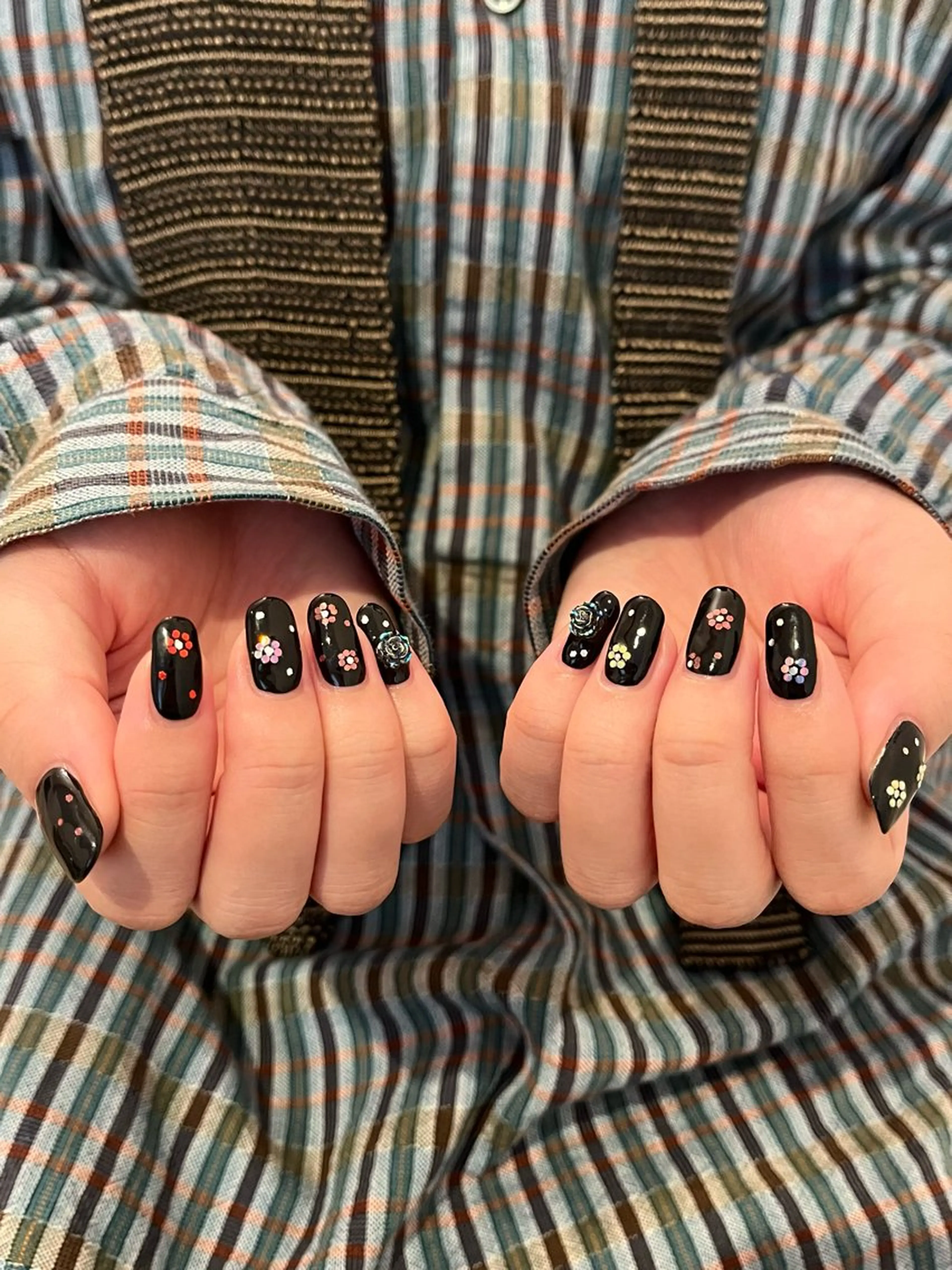 ネイル 五十嵐 莉奈のネイルデザイン