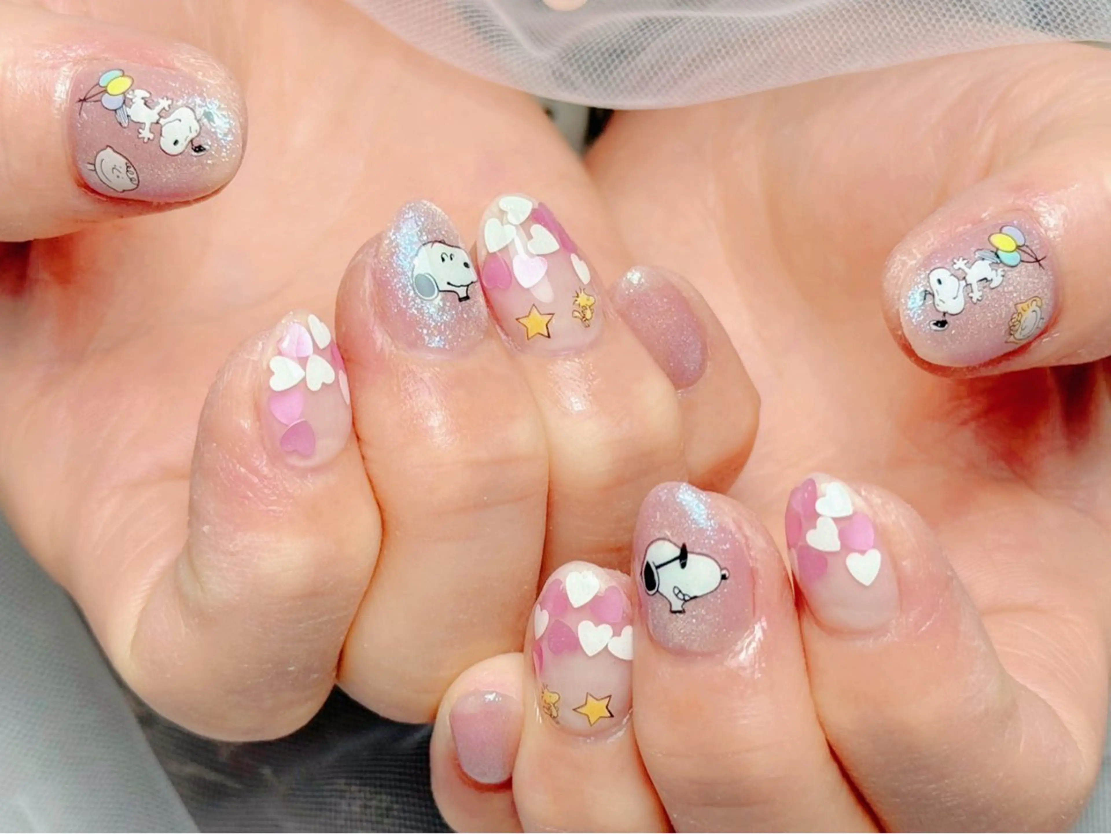 ネイル ハンドネイル マジックミラー所属・マジック ミラーのネイルデザイン