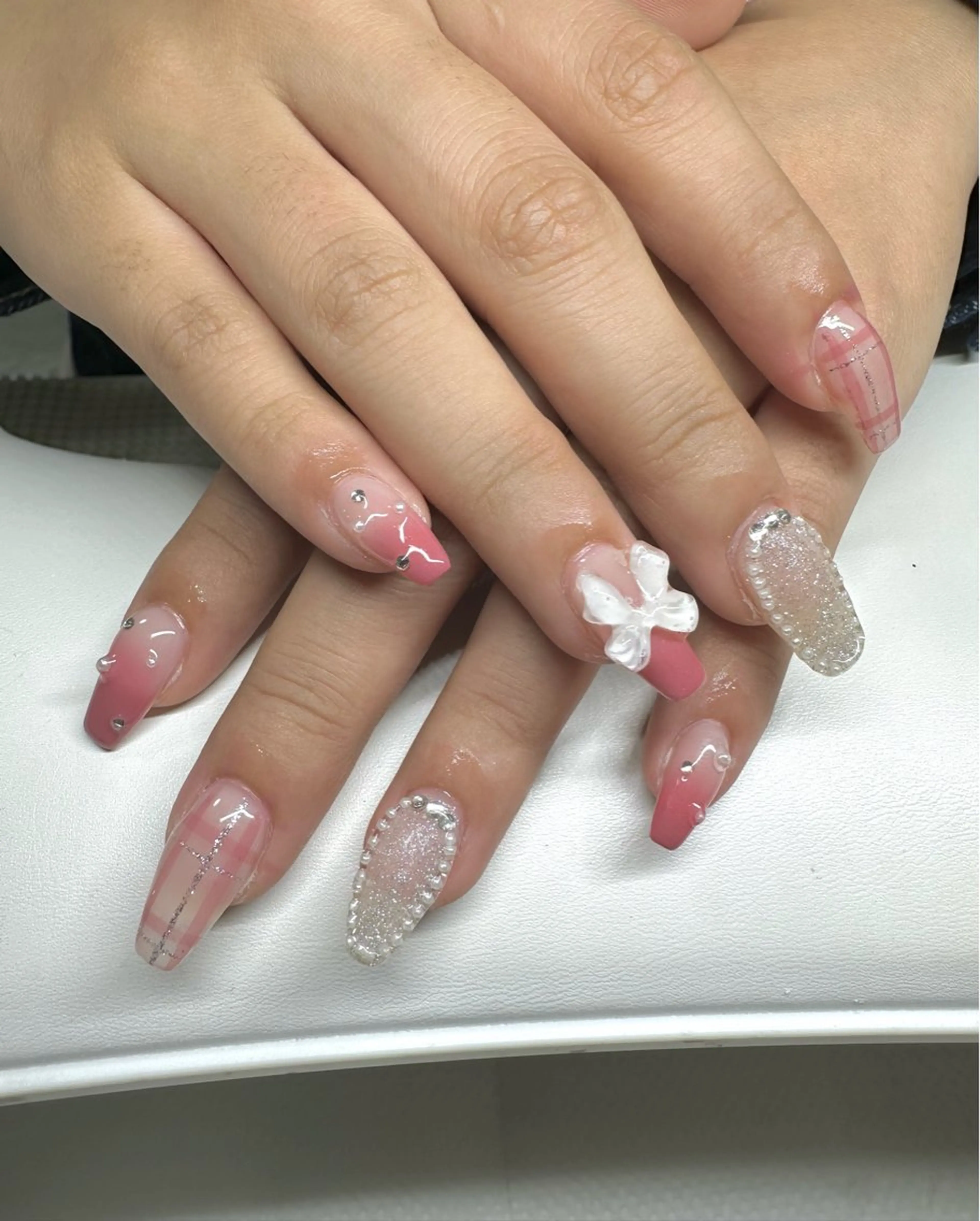 ネイル 韓国ネイル 持ち込み ハンドネイル EMI ANA.CHUOのネイルデザイン