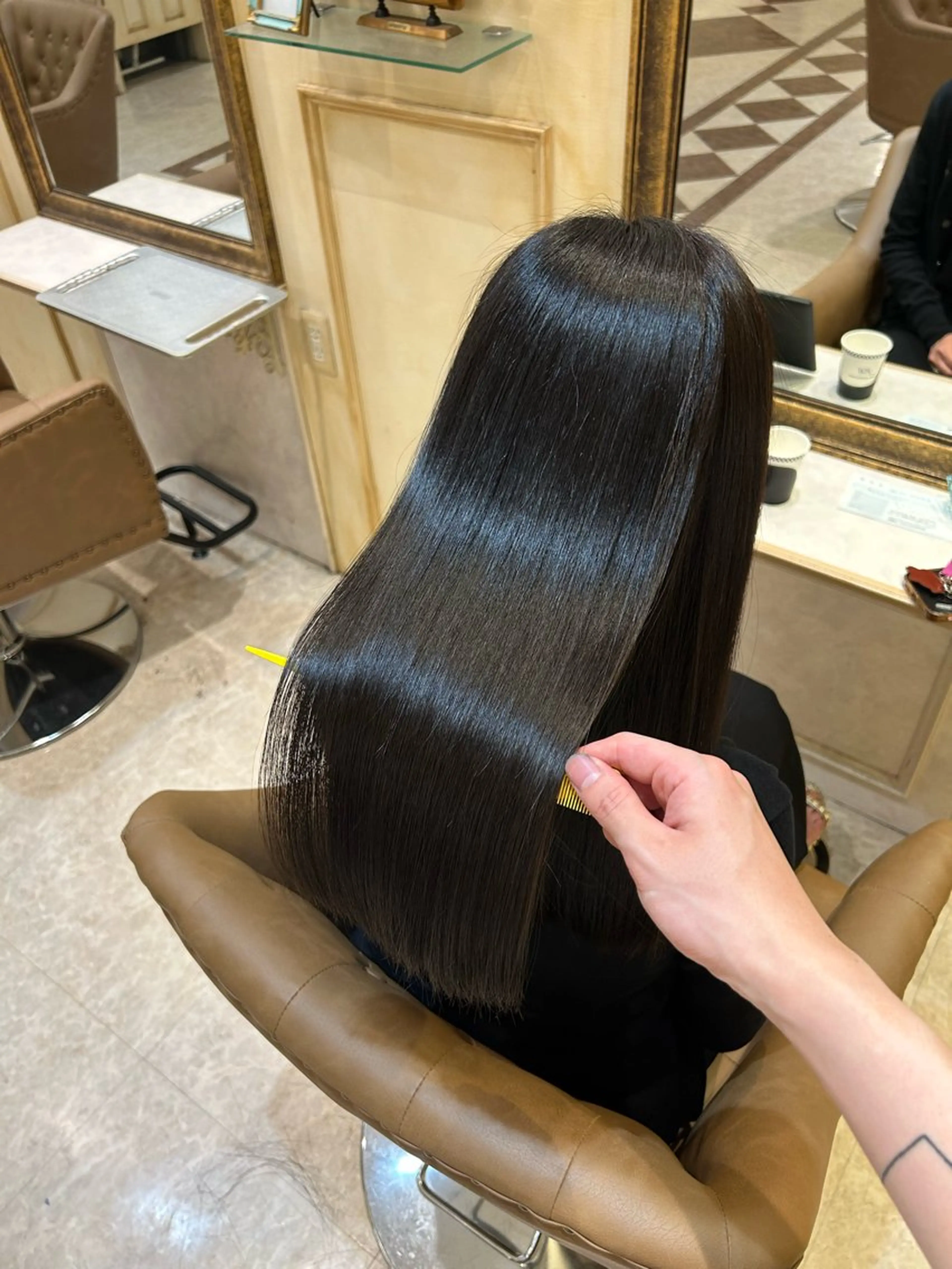 ロング パーマ 髪質改善 縮毛矯正 トリートメント ストレートパーマ カット 縮毛矯正 トリートメント 🌹古川暁 髪質改善縮毛矯正🌹のヘアスタイル