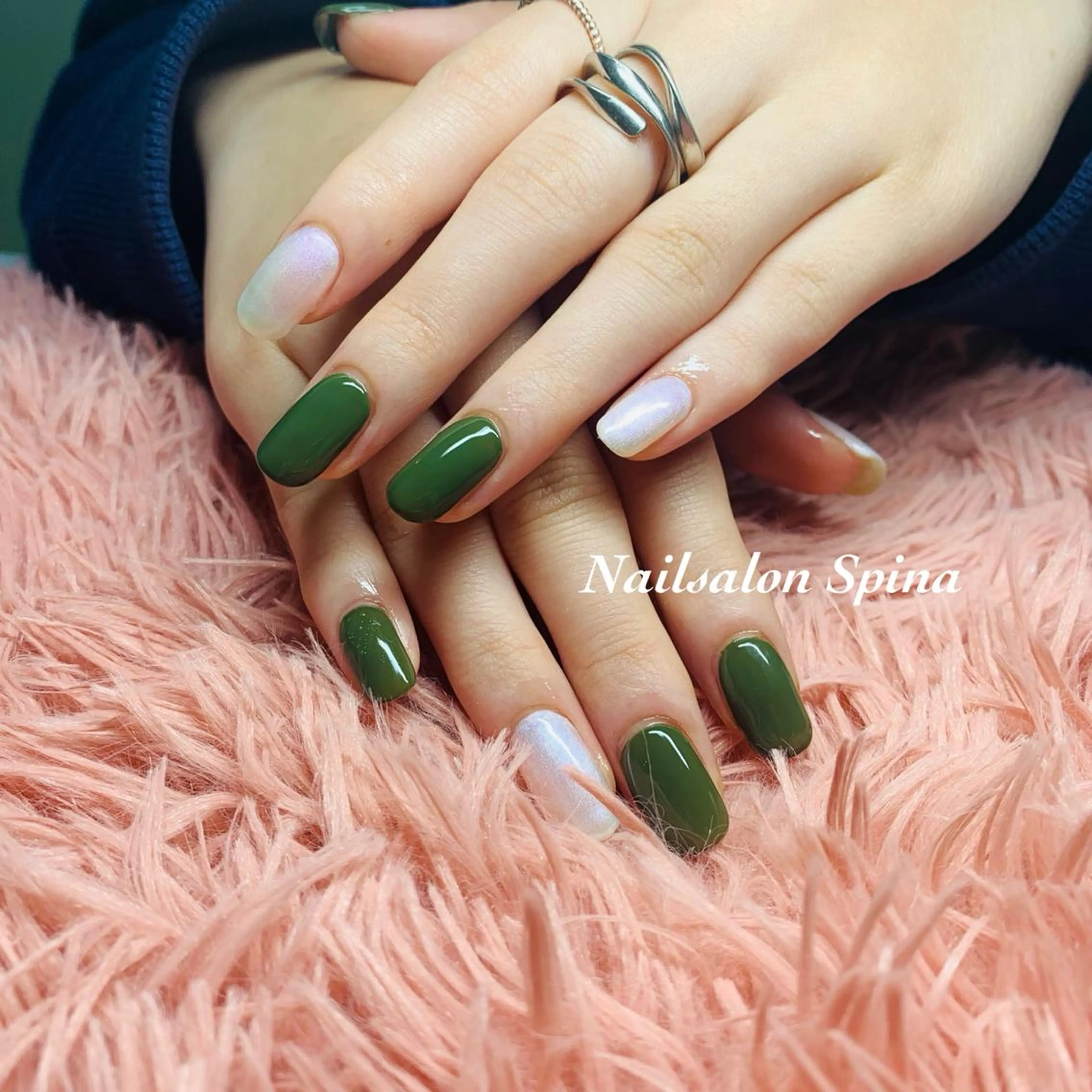 ネイル アートネイル ジェルネイル ワンカラーネイル シンプルネイル Nailsalon Spina 琴美のネイルデザイン