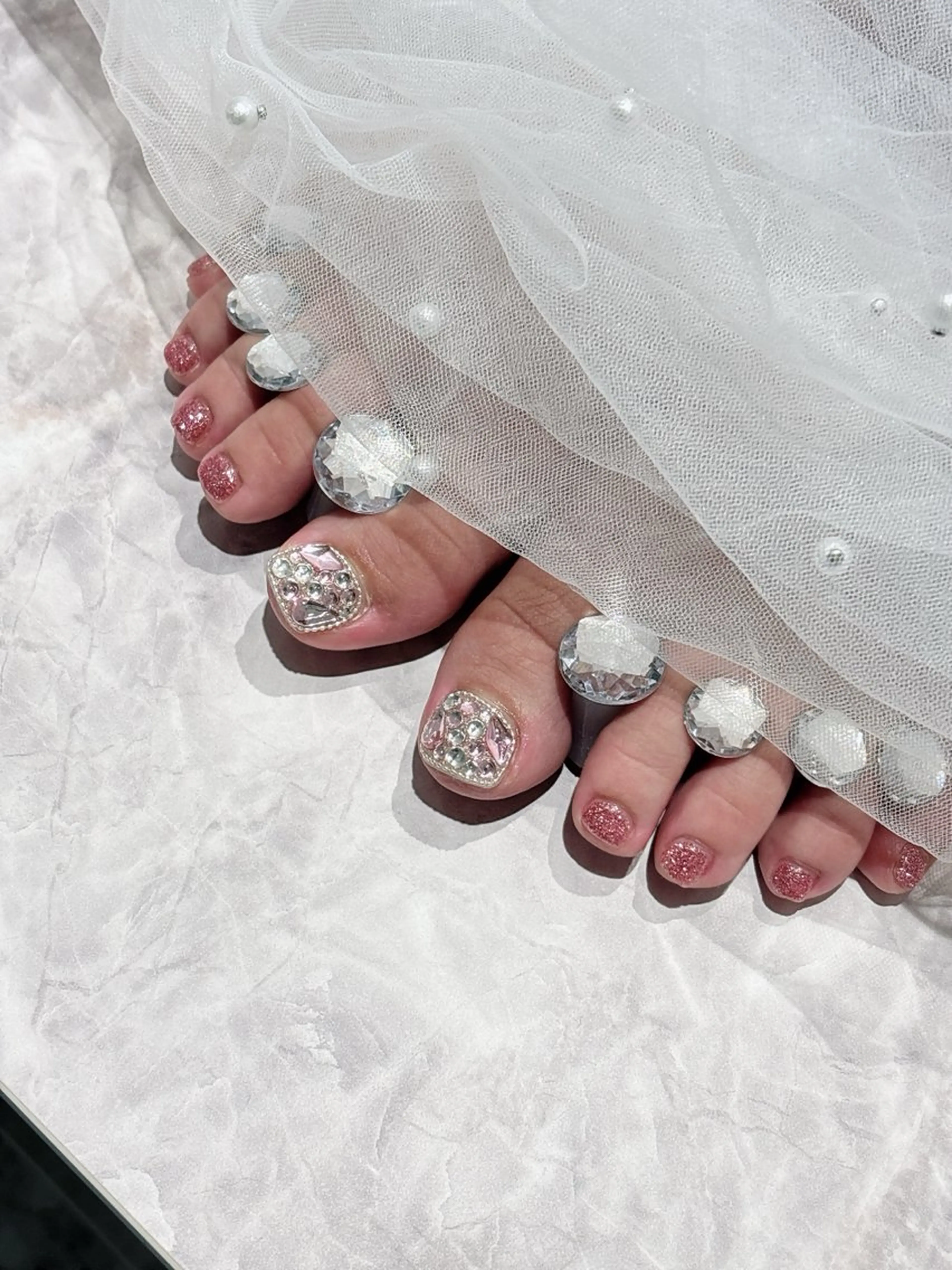 ネイル フットネイル nailist wakanaのネイルデザイン