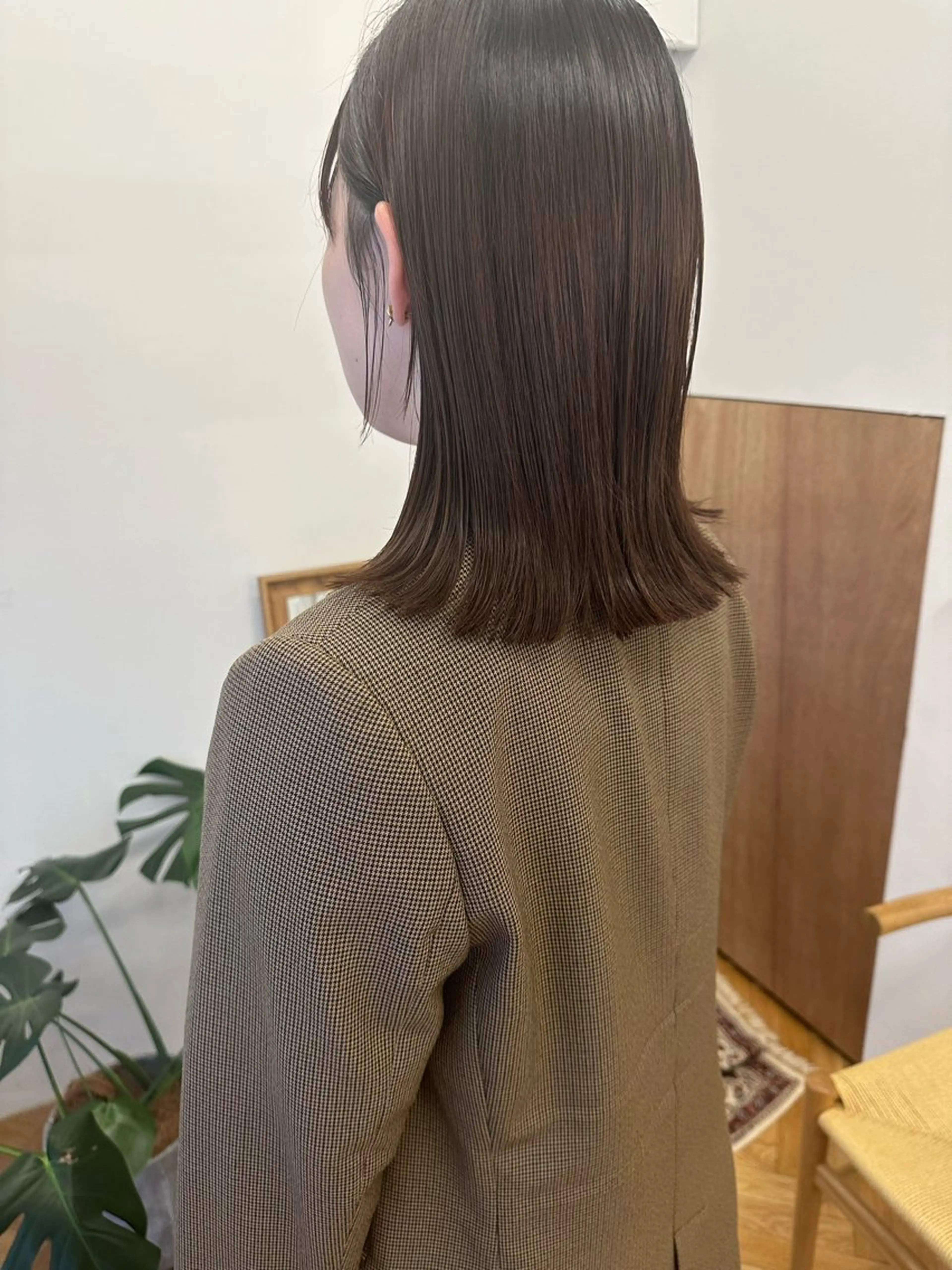 ミディアム カラー ブラウンカラー ダークブラウン カット ヘアカラー トリートメント yupi🐈‍⬛ ベージュ/レイヤーのヘアスタイル