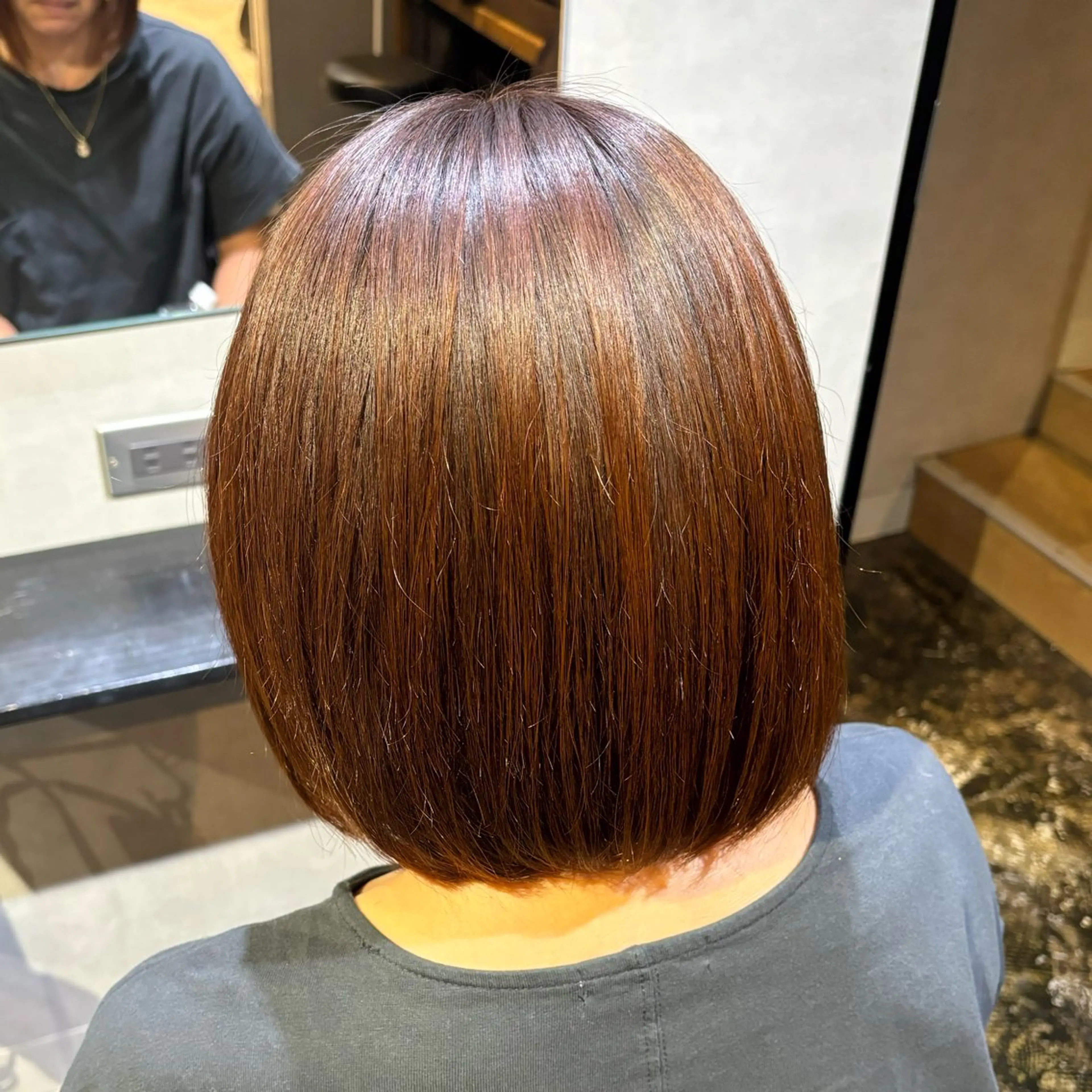 ショート ボブ トリートメント 透明感カラー🌼 やまかわ まなみ🌼のヘアスタイル