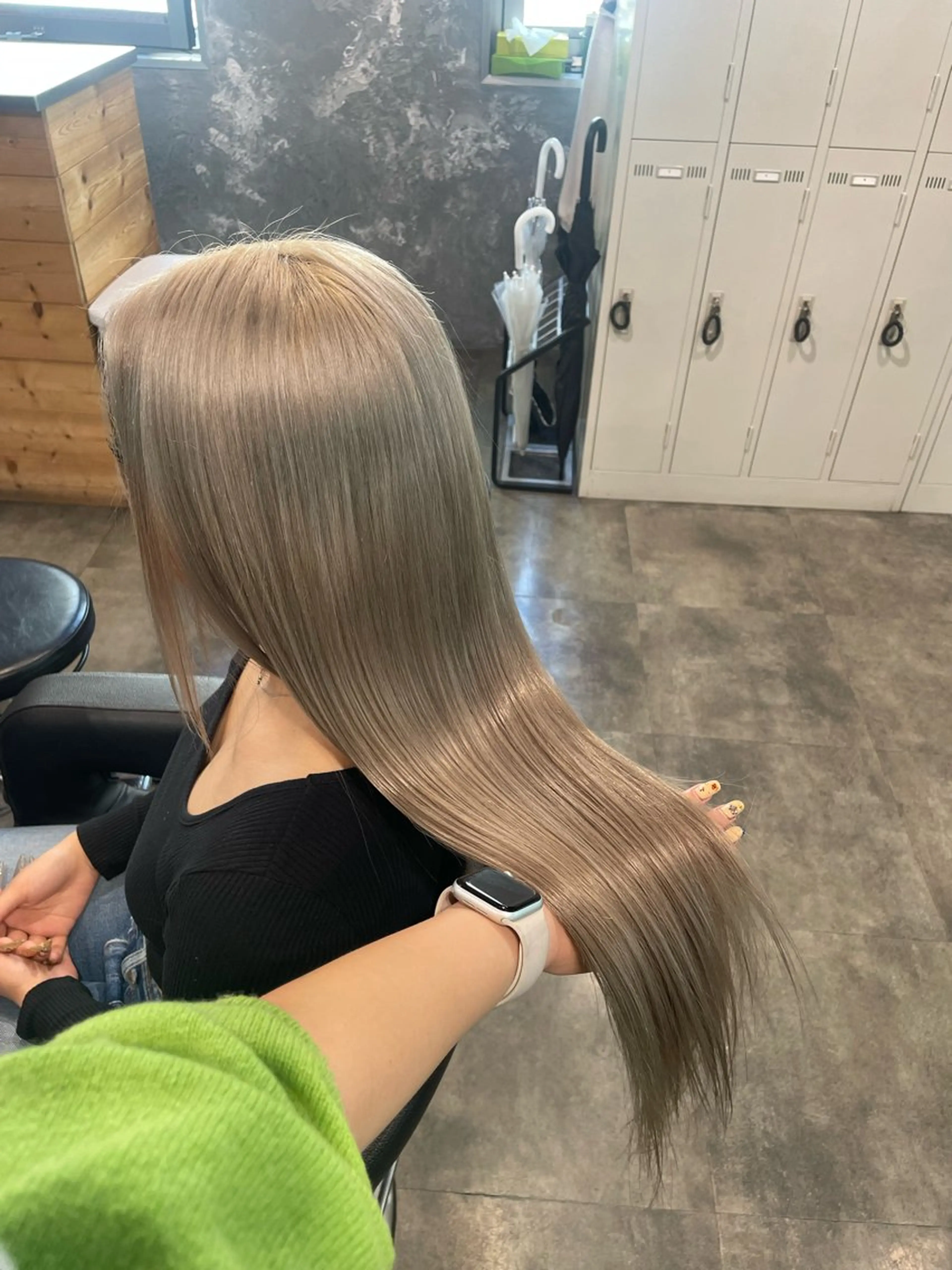 ロング カラー カット ヘアカラー ハイトーン 横浜💞ミオのヘアスタイル