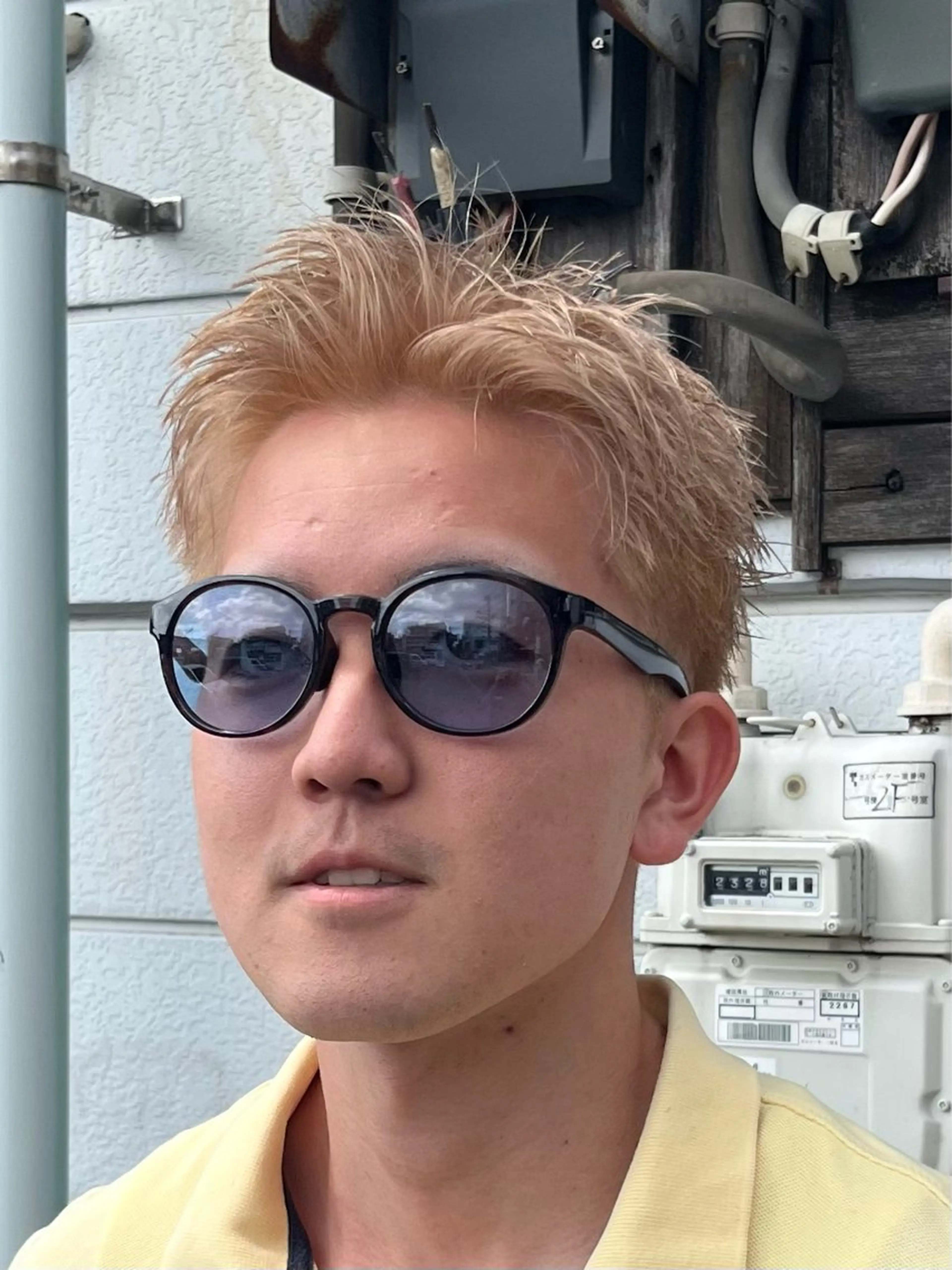 ショート カラー メンズ スパイキーショート ブロンド ショートヘア カット ヘアカラー トリートメント 【店長】メンズ職人 短髪　ハイトーン🔥のヘアスタイル