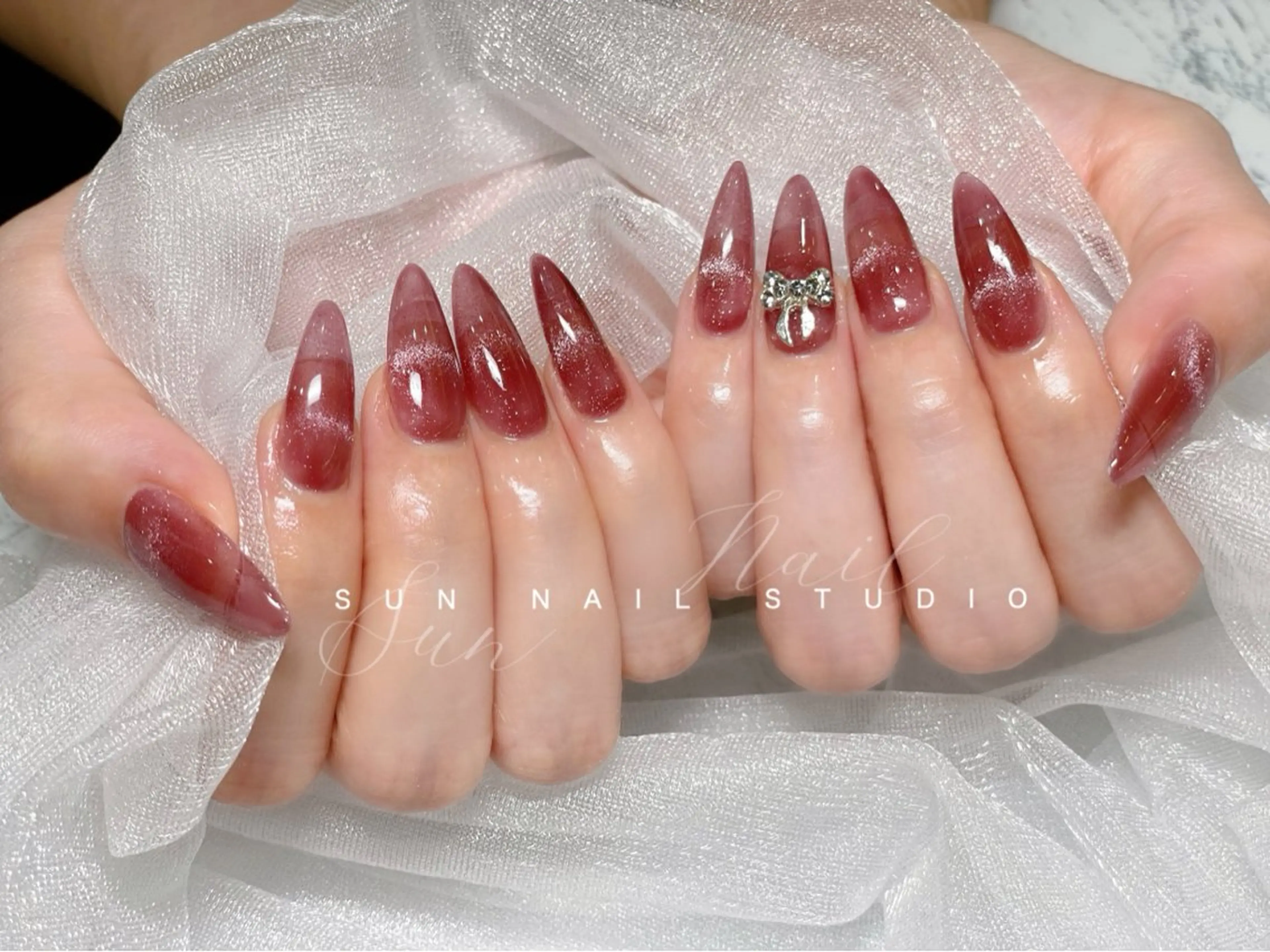 ネイル マグネットネイル ハンドネイル ハンドケア SUN nail上本町のネイルデザイン