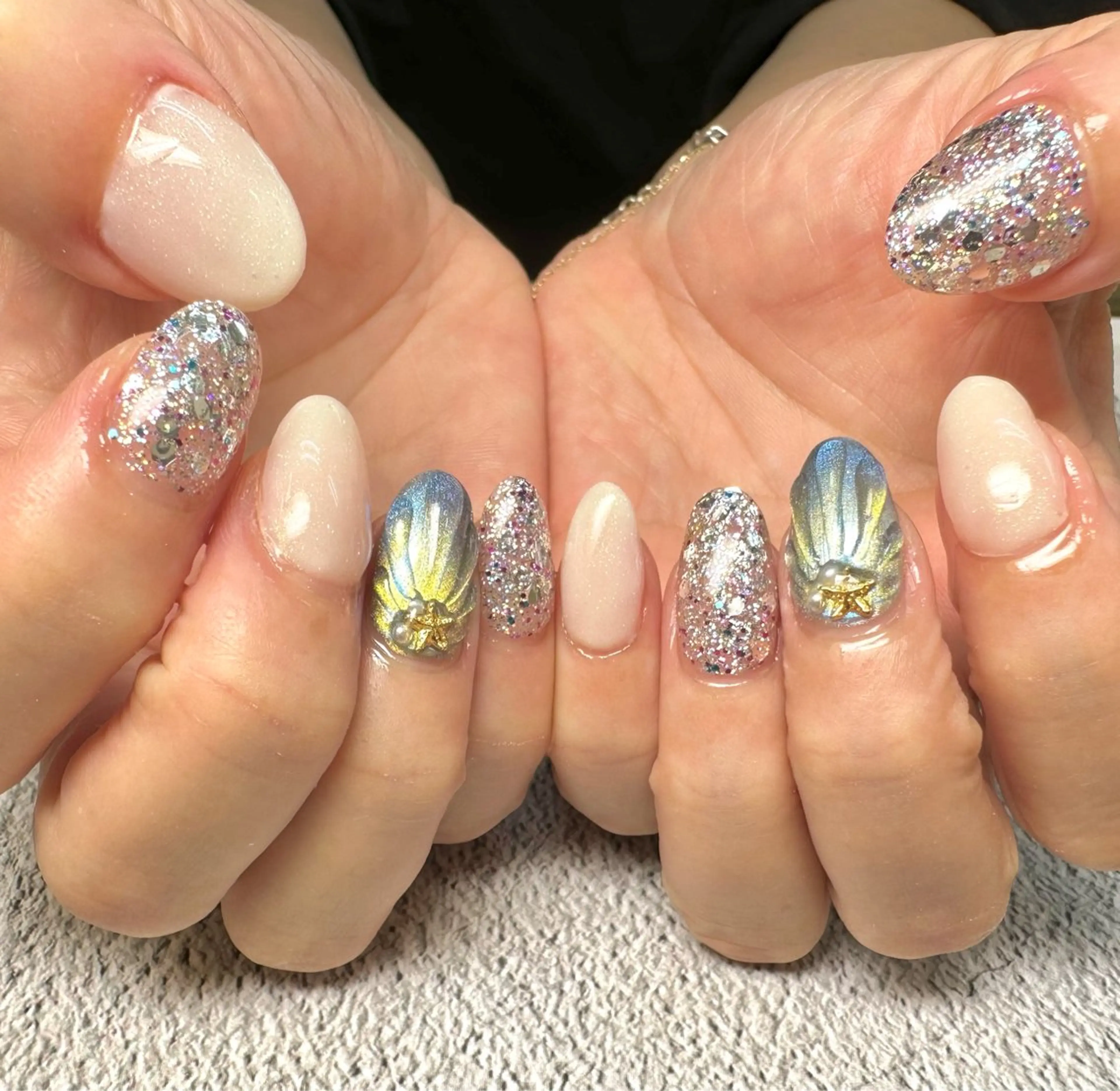 ネイル Queennail 北堀江AYAのネイルデザイン