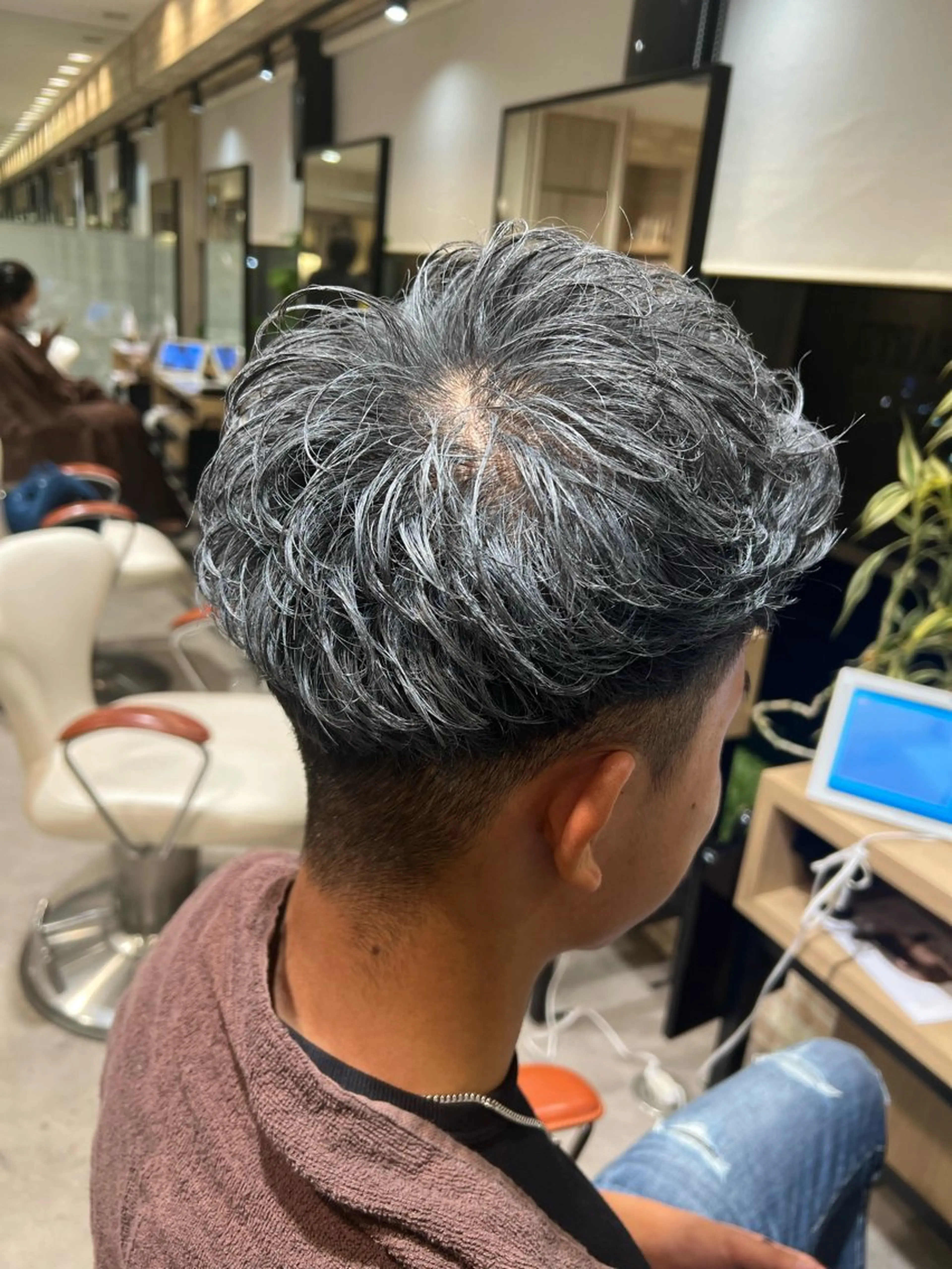 メンズ HAIR&MAKE EARTH  東神奈川店所属・本間 昂人のヘアスタイル