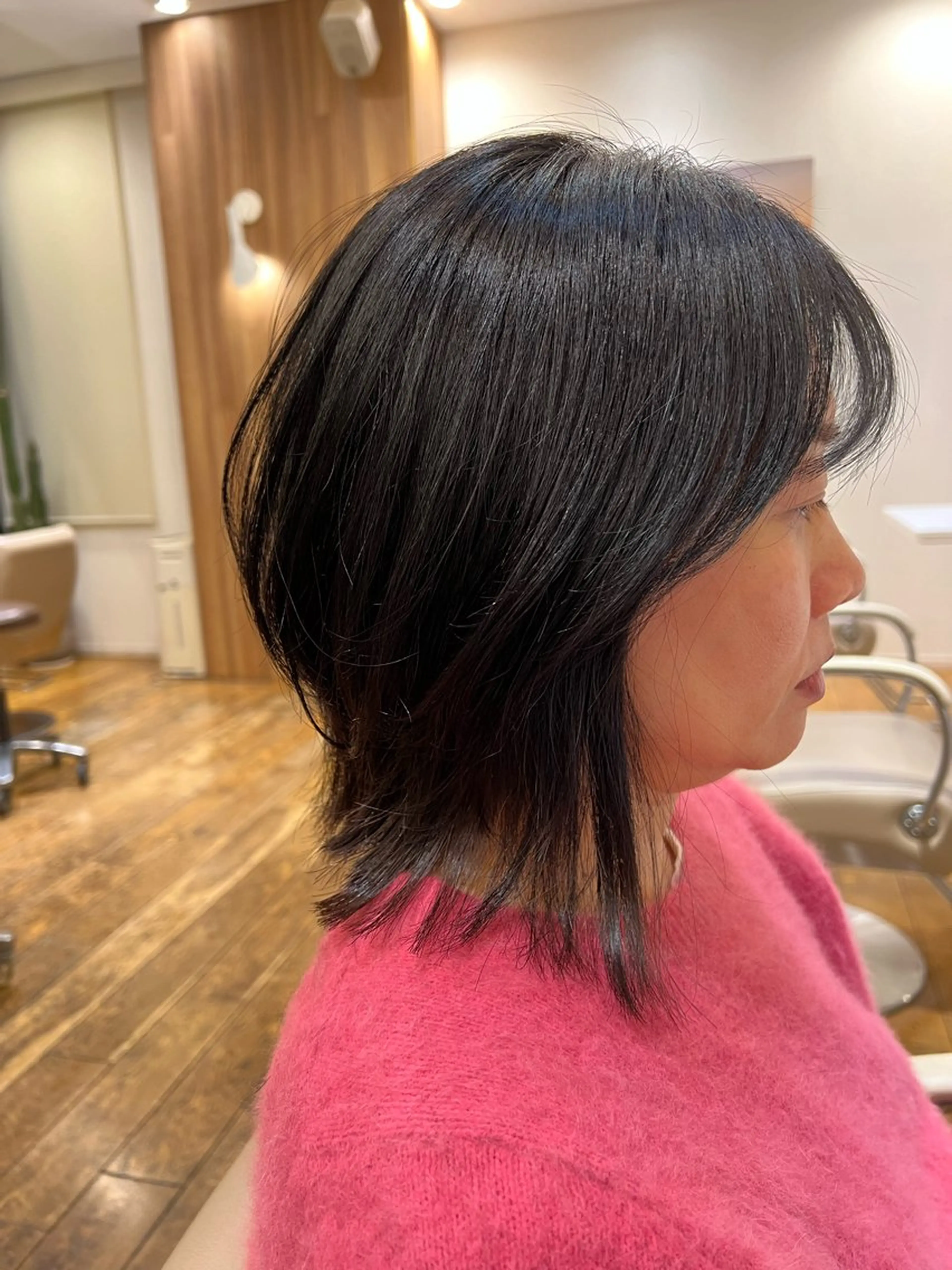 ミディアム 村中 逸紀のヘアスタイル