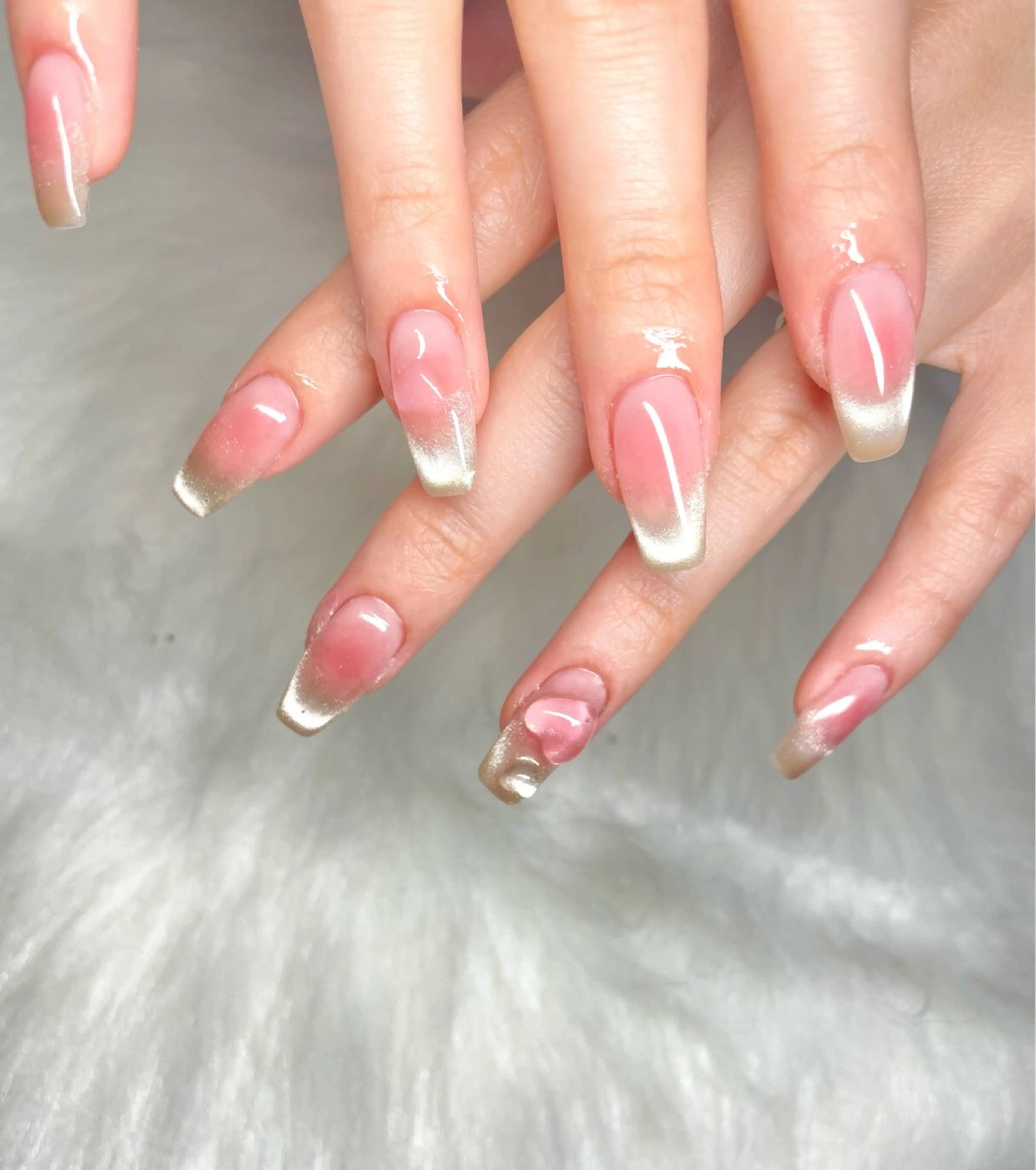 ネイル 成人式 フットネイル フレンチネイル ジェルネイル 韓国ネイル その他(ネイル) nail salon fee（フィー）のネイルデザイン